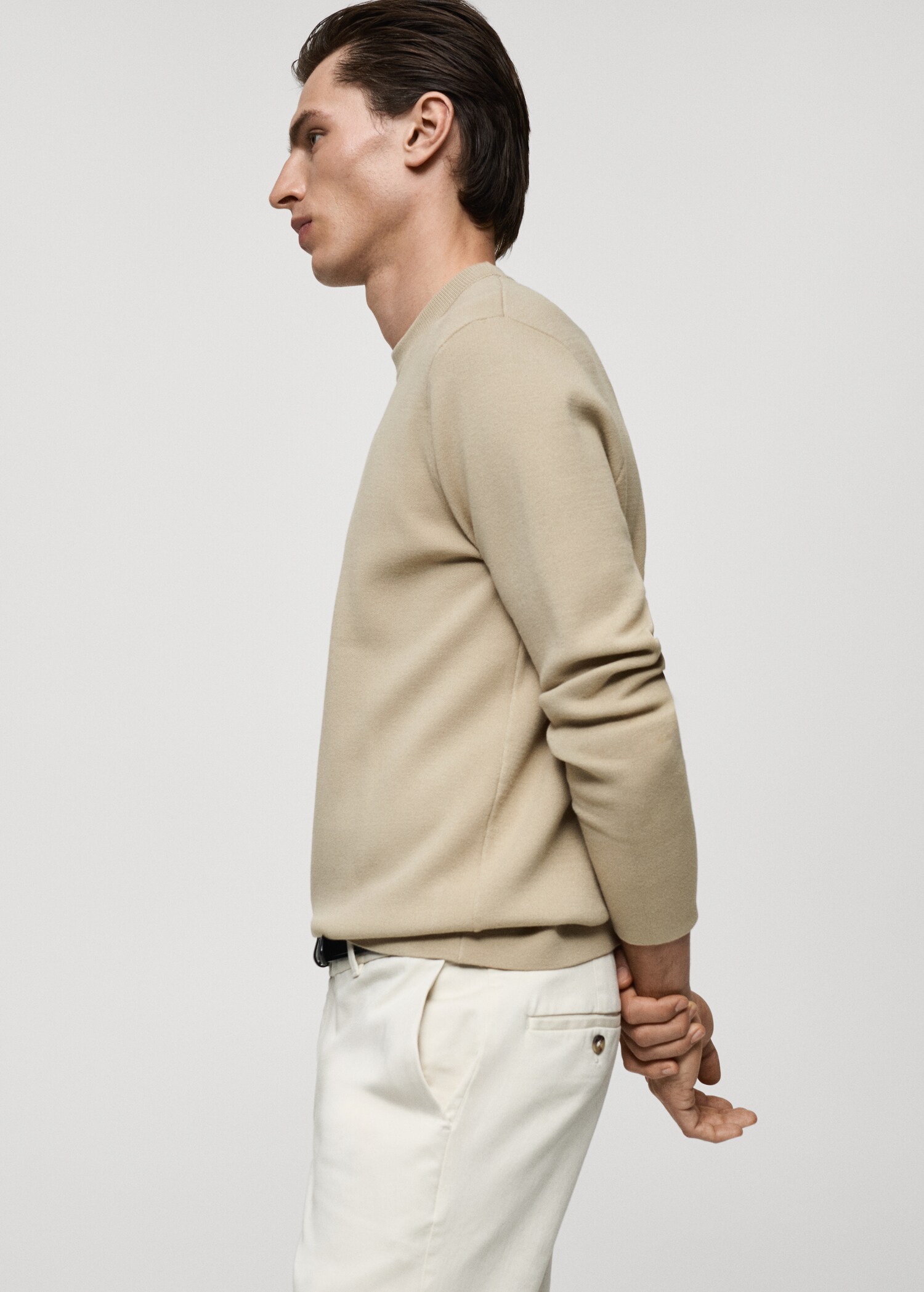 Medium-knit regular-fit sweater - Details of the article 2