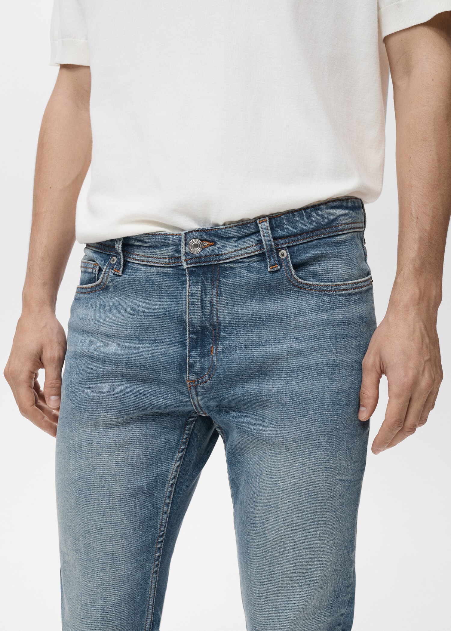 Slim Fit-Jeans Jan im Used-Look mit mittlerer Waschung - Detail des Artikels 1