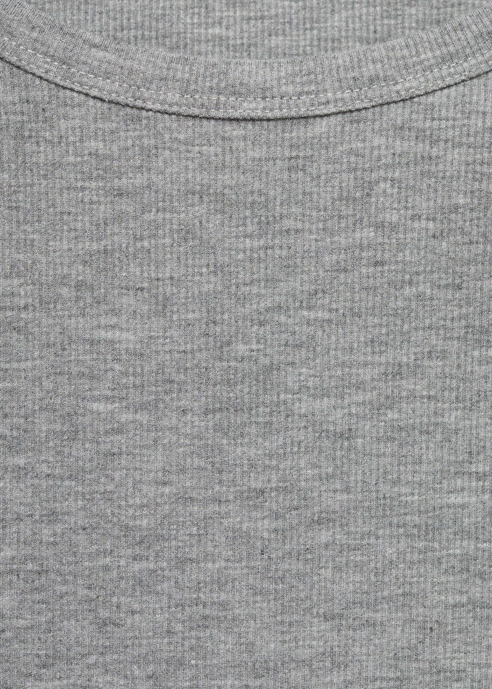 Rib-knit round-neck t-shirt - Details of the article 8