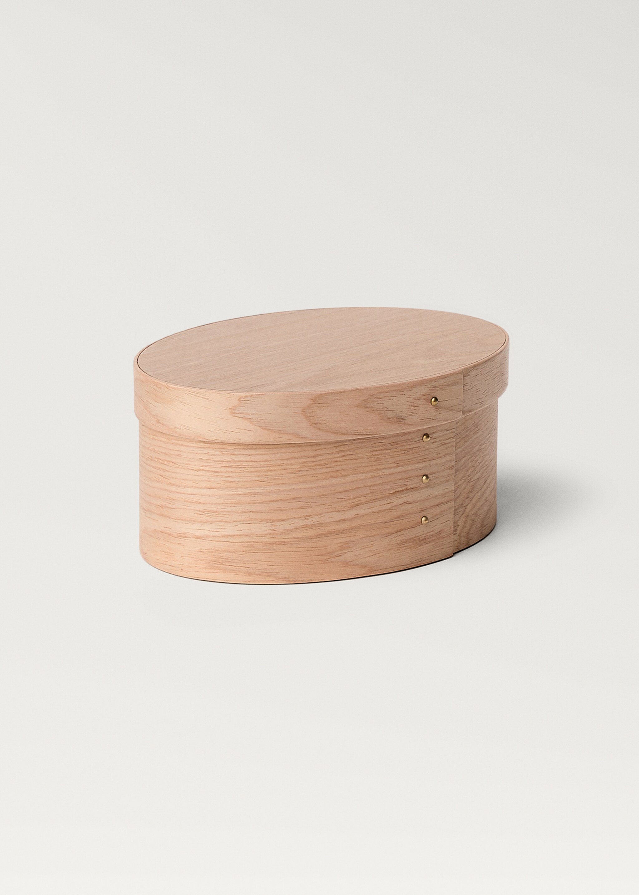 Small oval wooden box - Details of the article 1