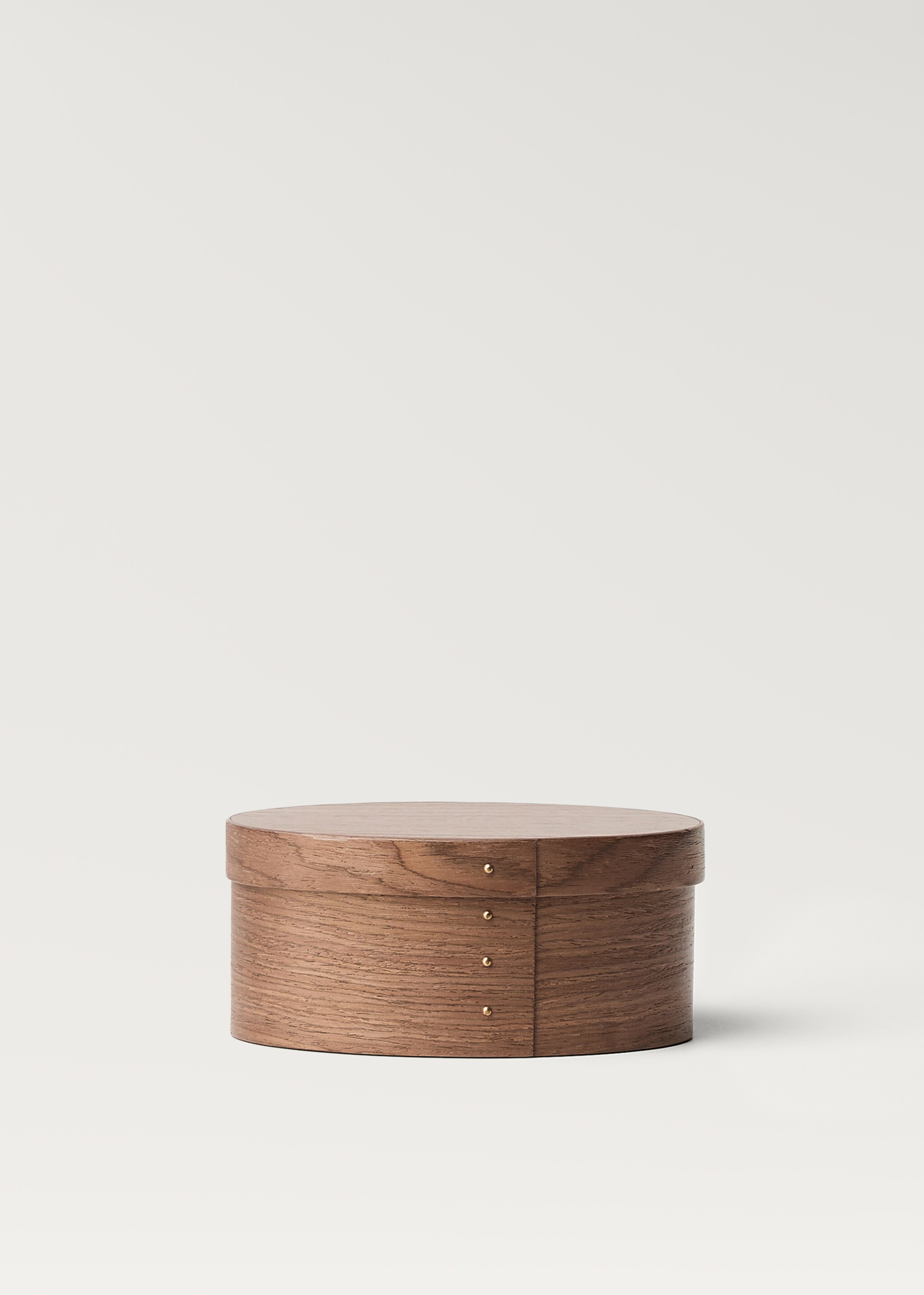Small oval wooden box - Article without model