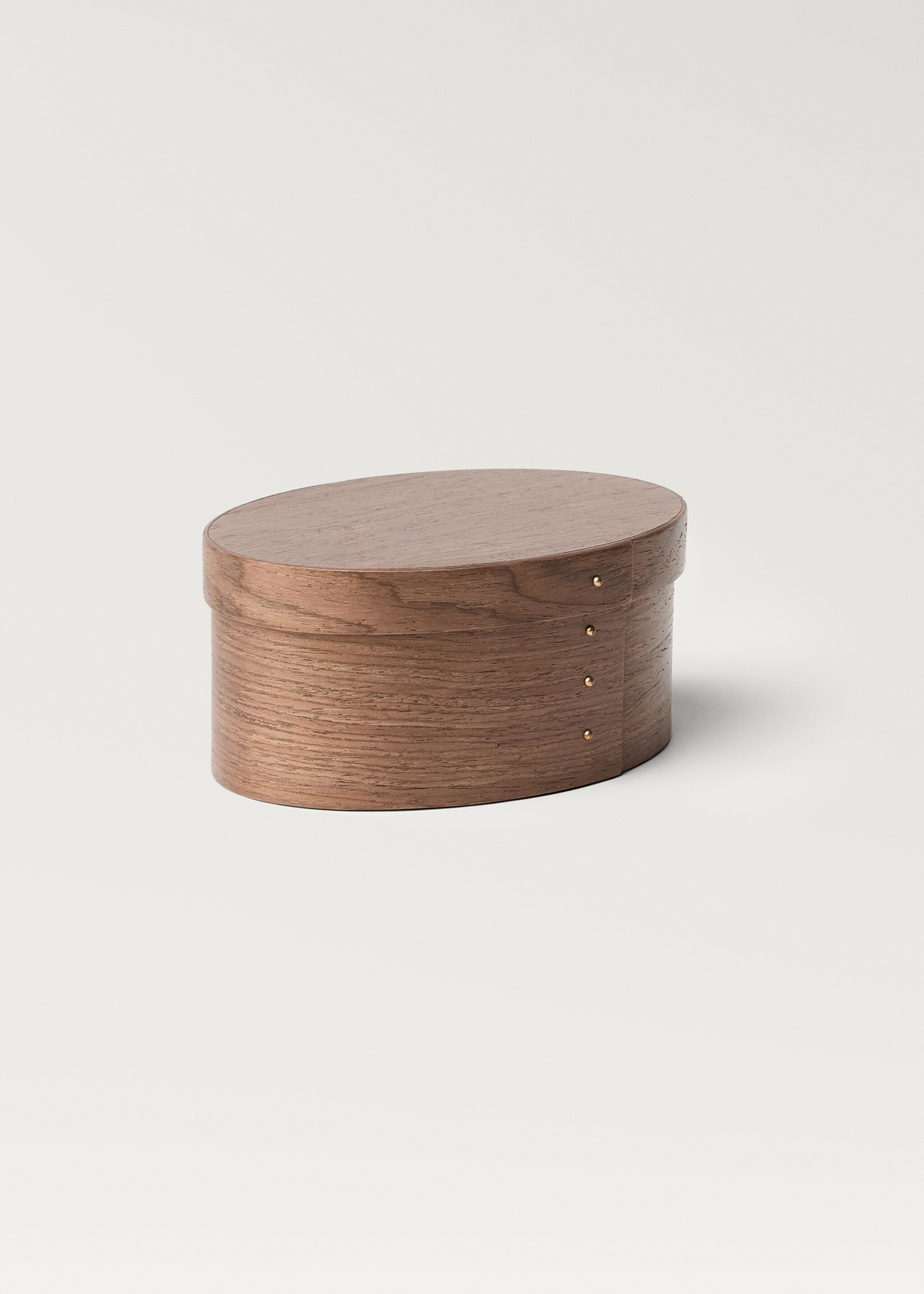 Small oval wooden box - Details of the article 1