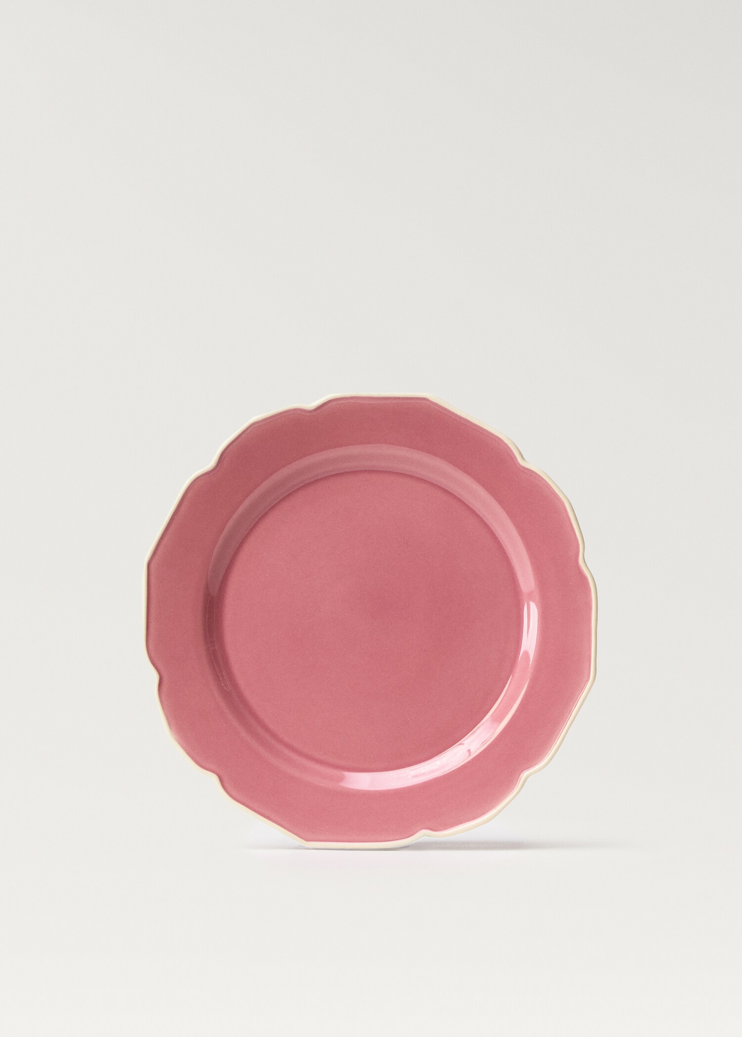 Stoneware flat plate with wavy design - Article without model