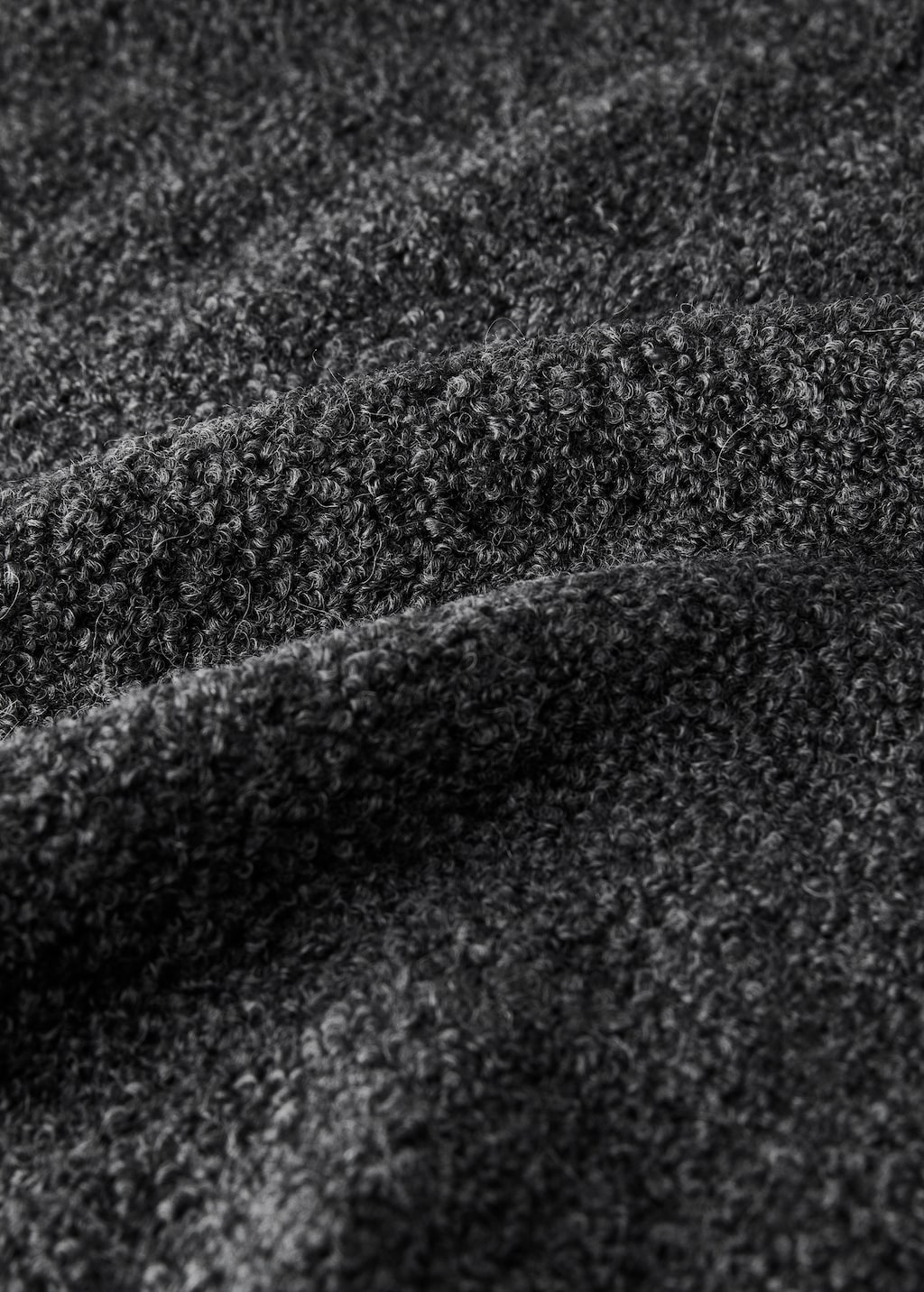 Blanket with bouclé texture