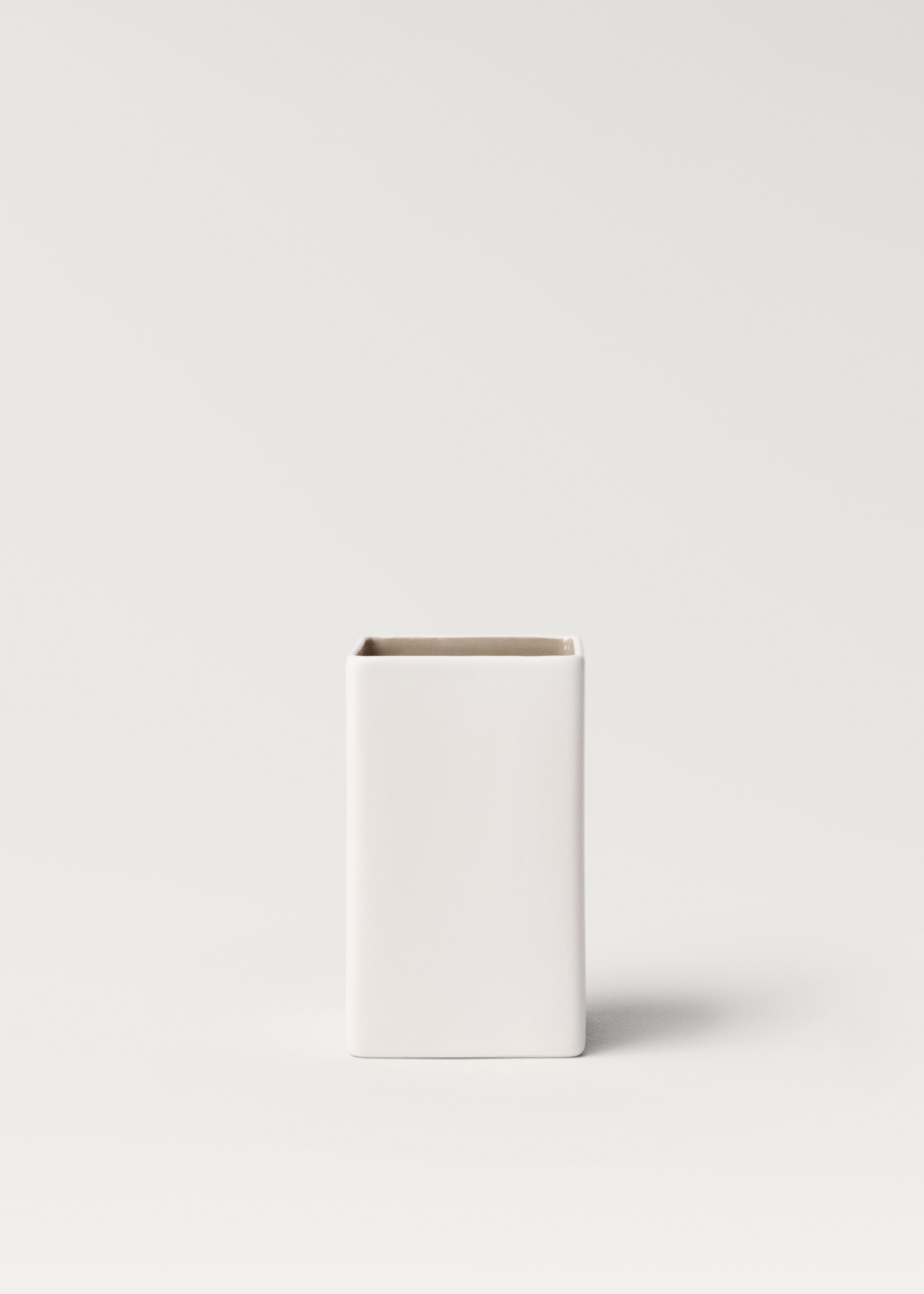 Two-tone earthenware bathroom tumbler - Article without model