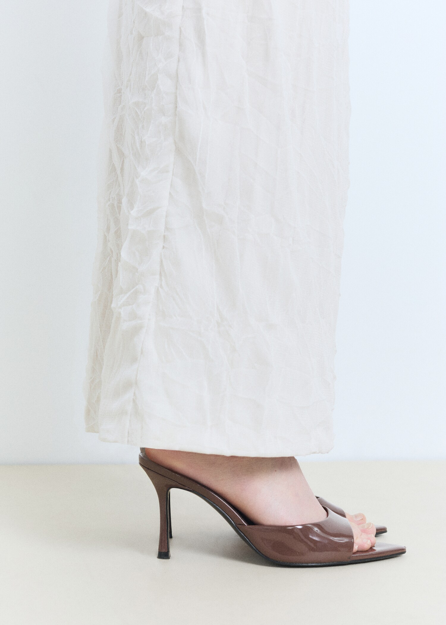 Patent leather effect heeled sandal - Details of the article 9