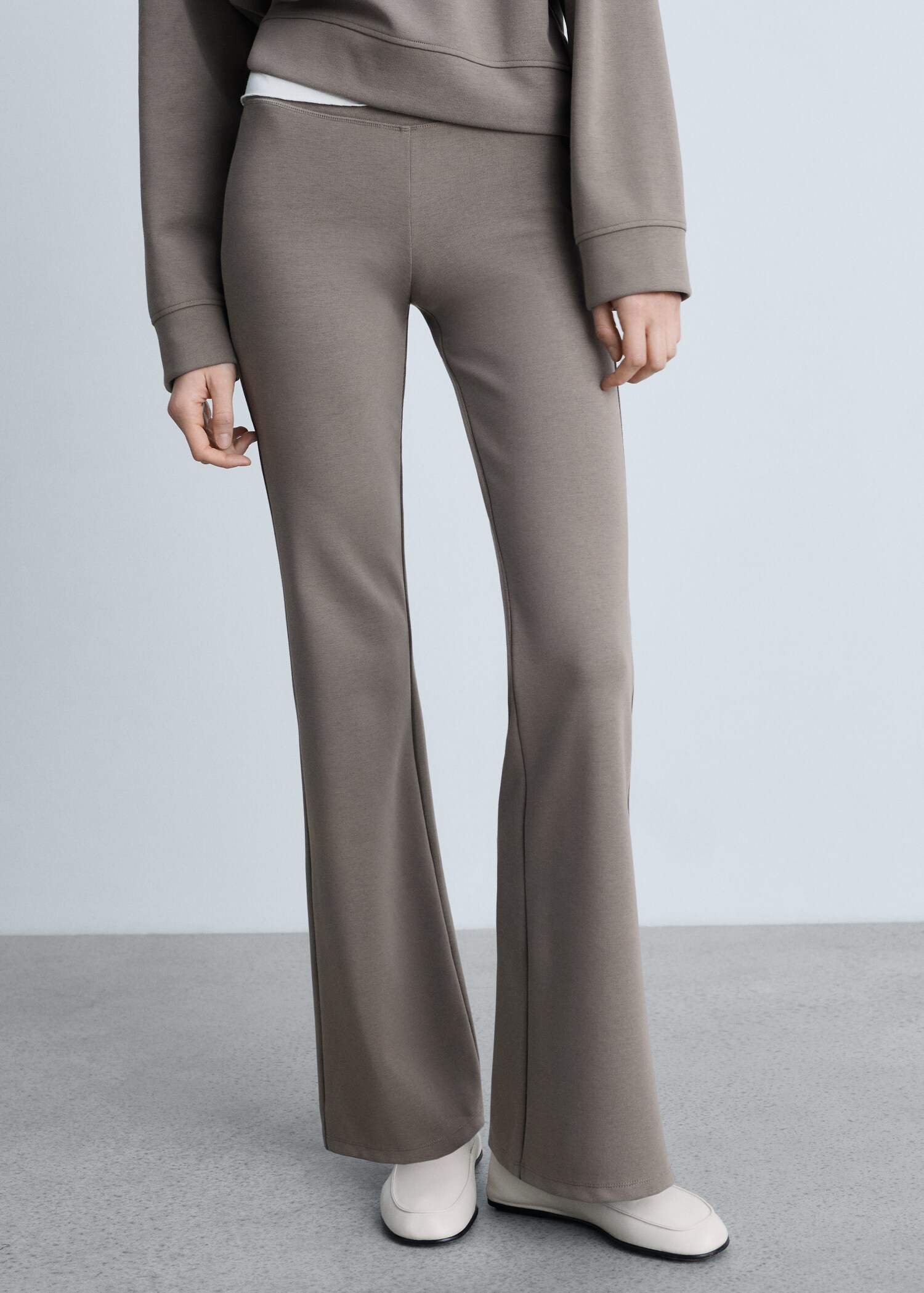 Gebreide flared broek - Middenvlak