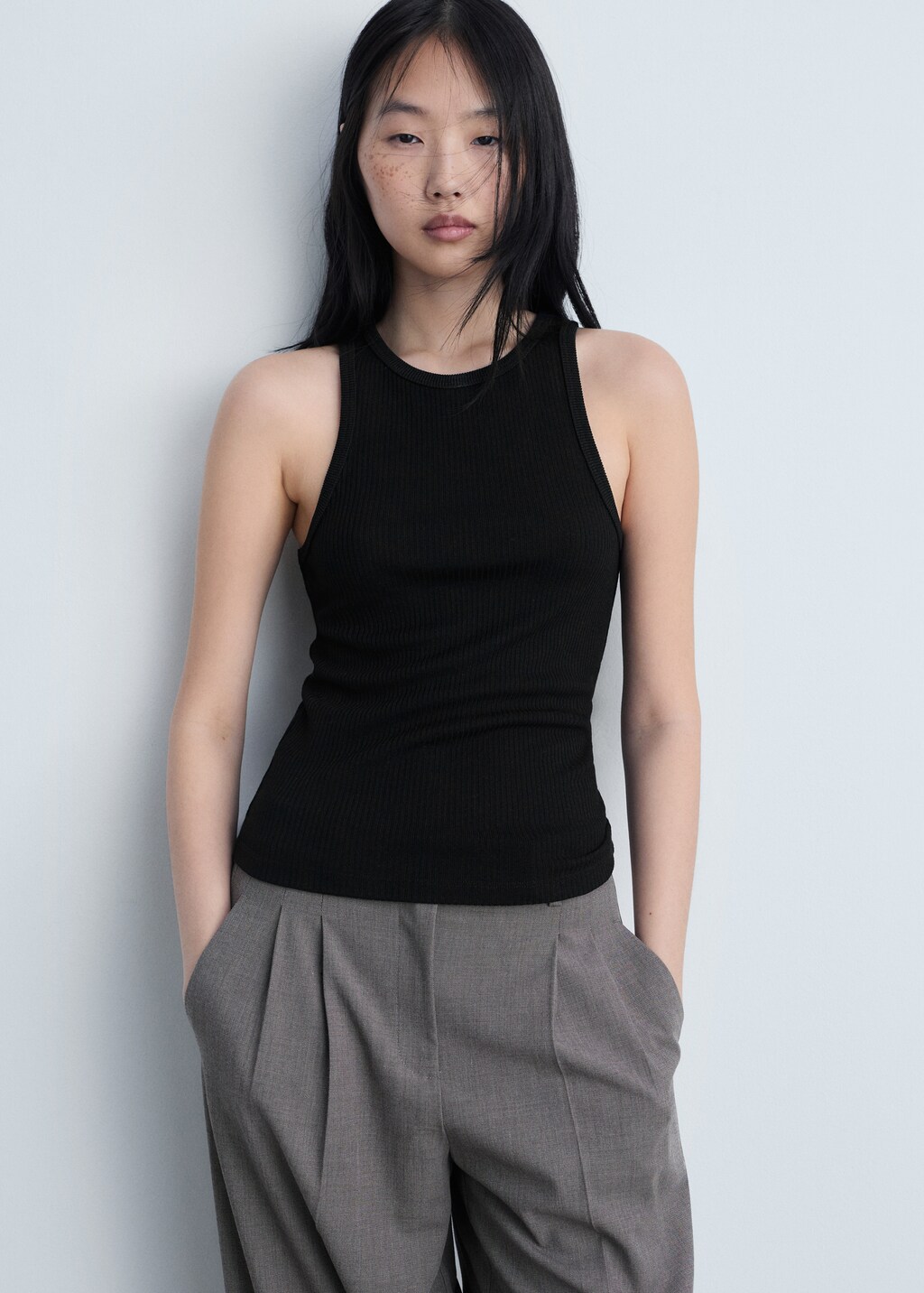 Fine ribbed knit top