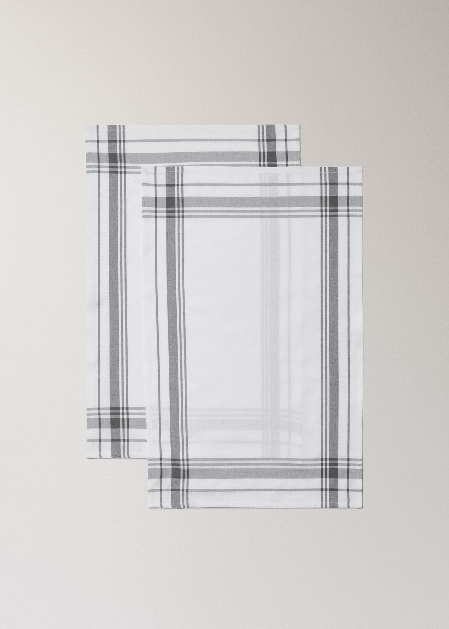 Yarn-dyed geometric cotton kitchen towel - Details of the article 1