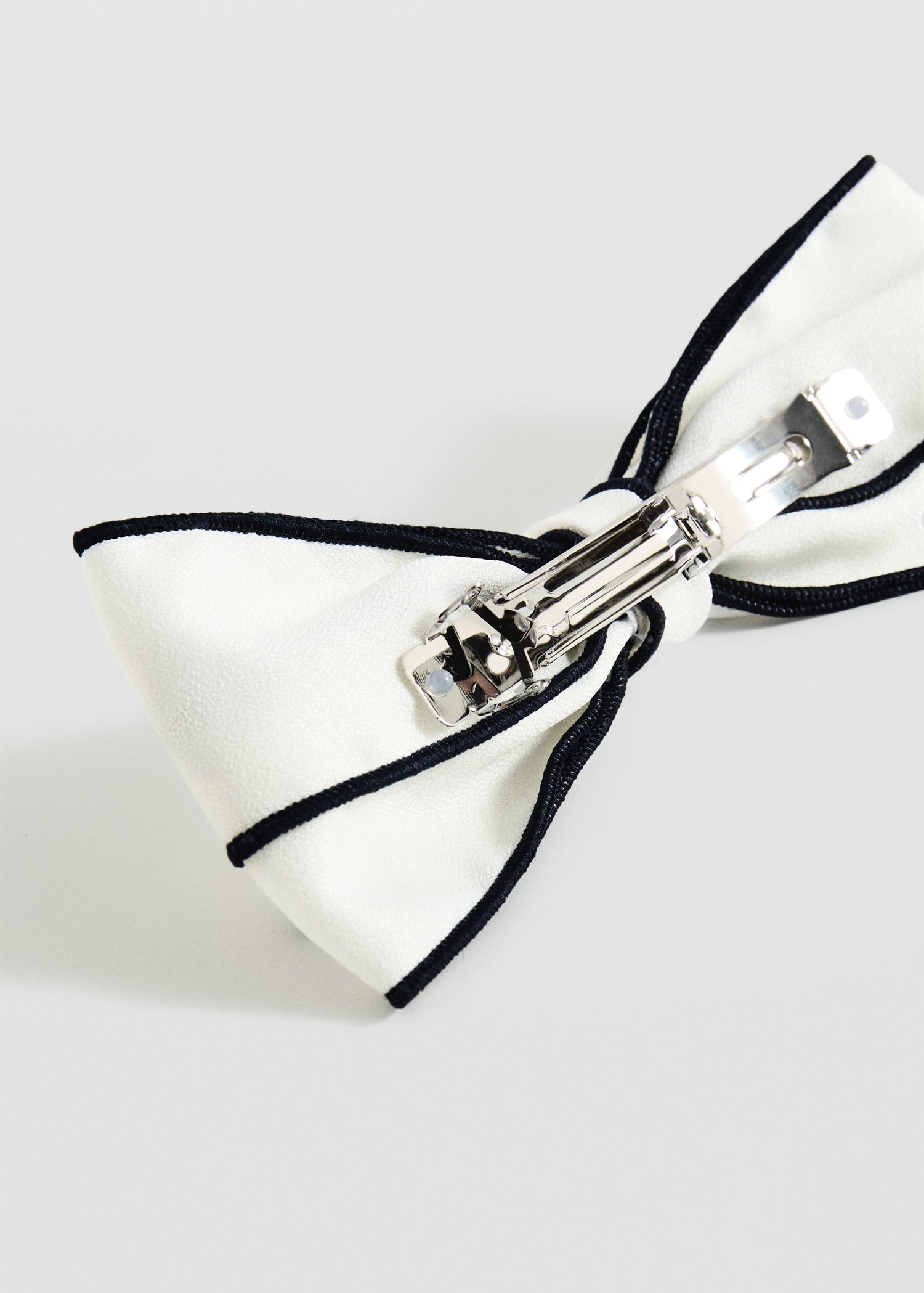 Two-tone bow pin - Women | MNG Australia
