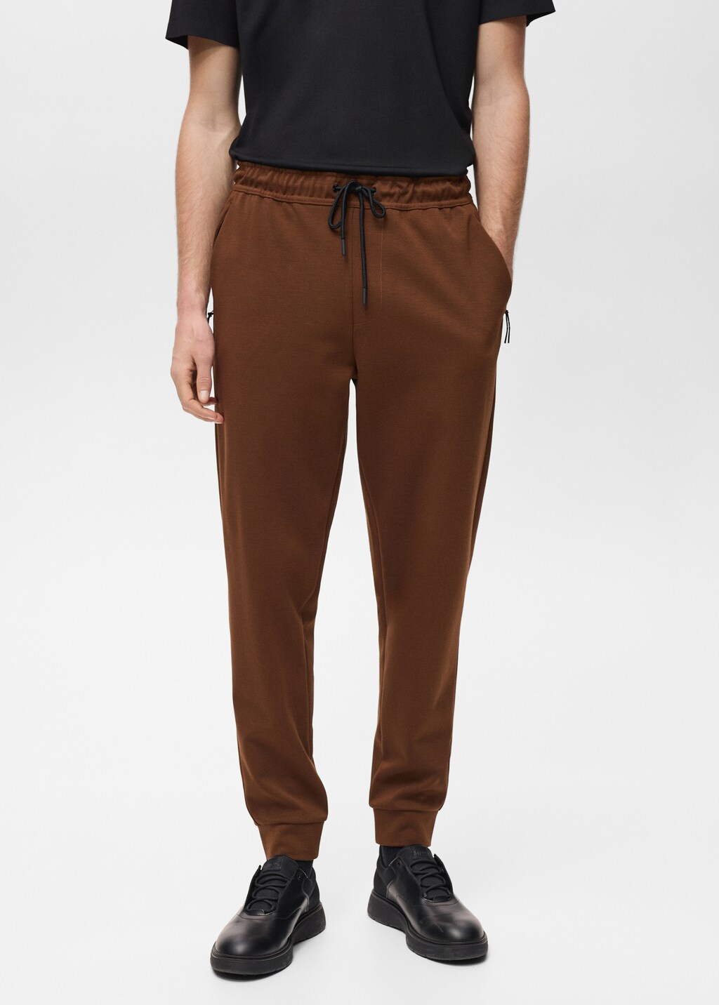 COOLMAX® joggers with elastic waistband - Men | MANGO Netherlands