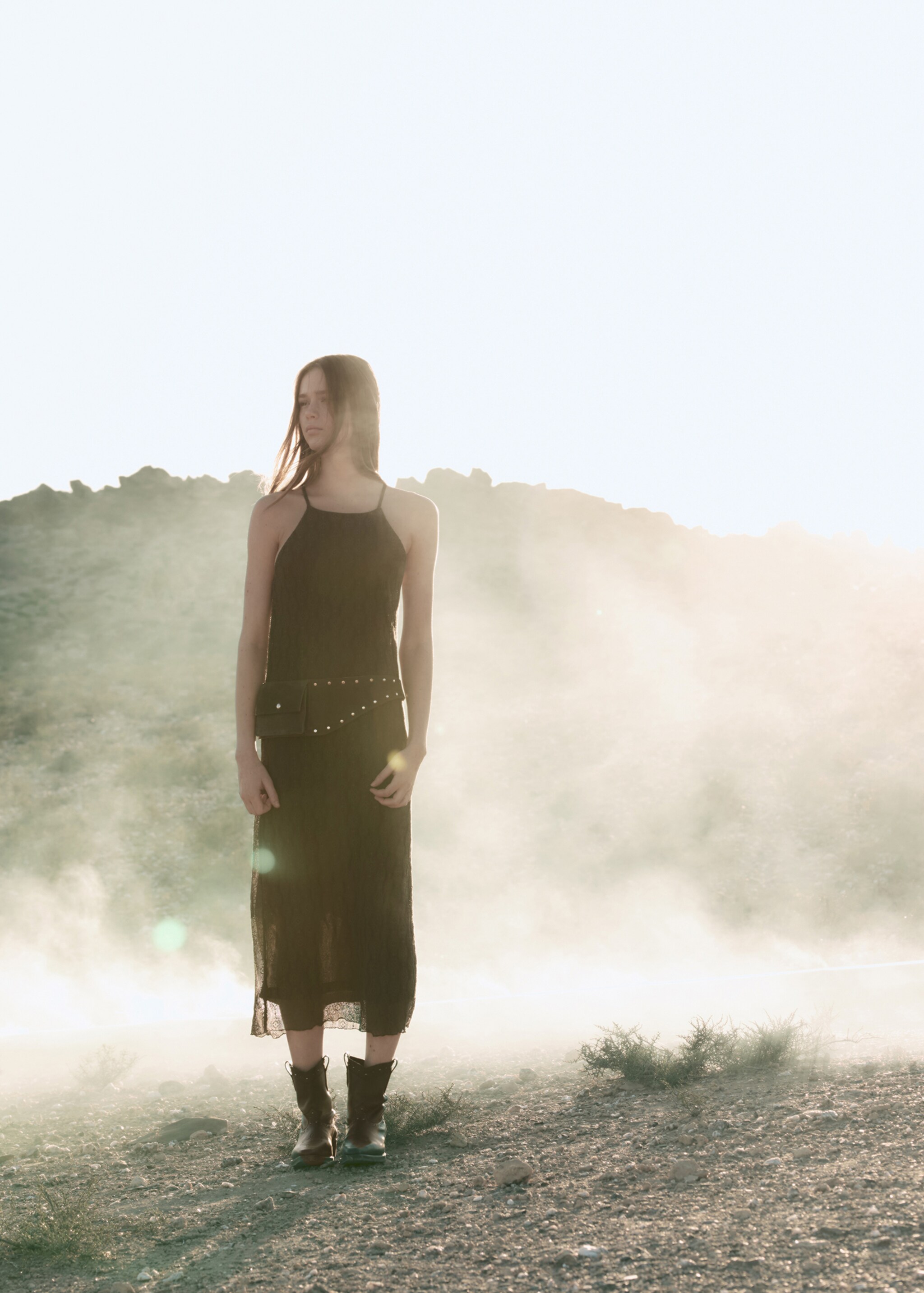 Long lace dress - Details of the article 5