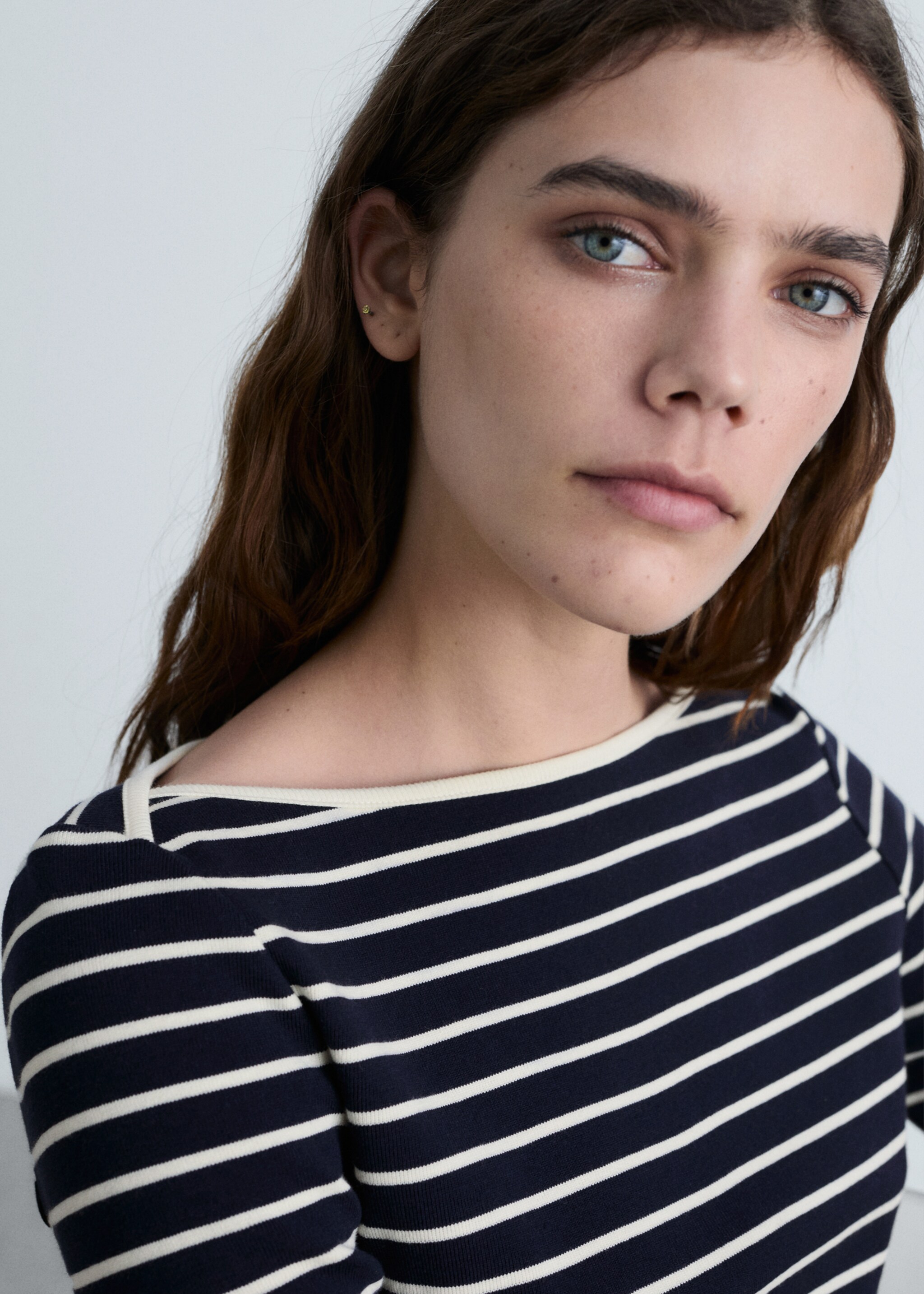 Striped boat-neck t-shirt - Details of the article 1