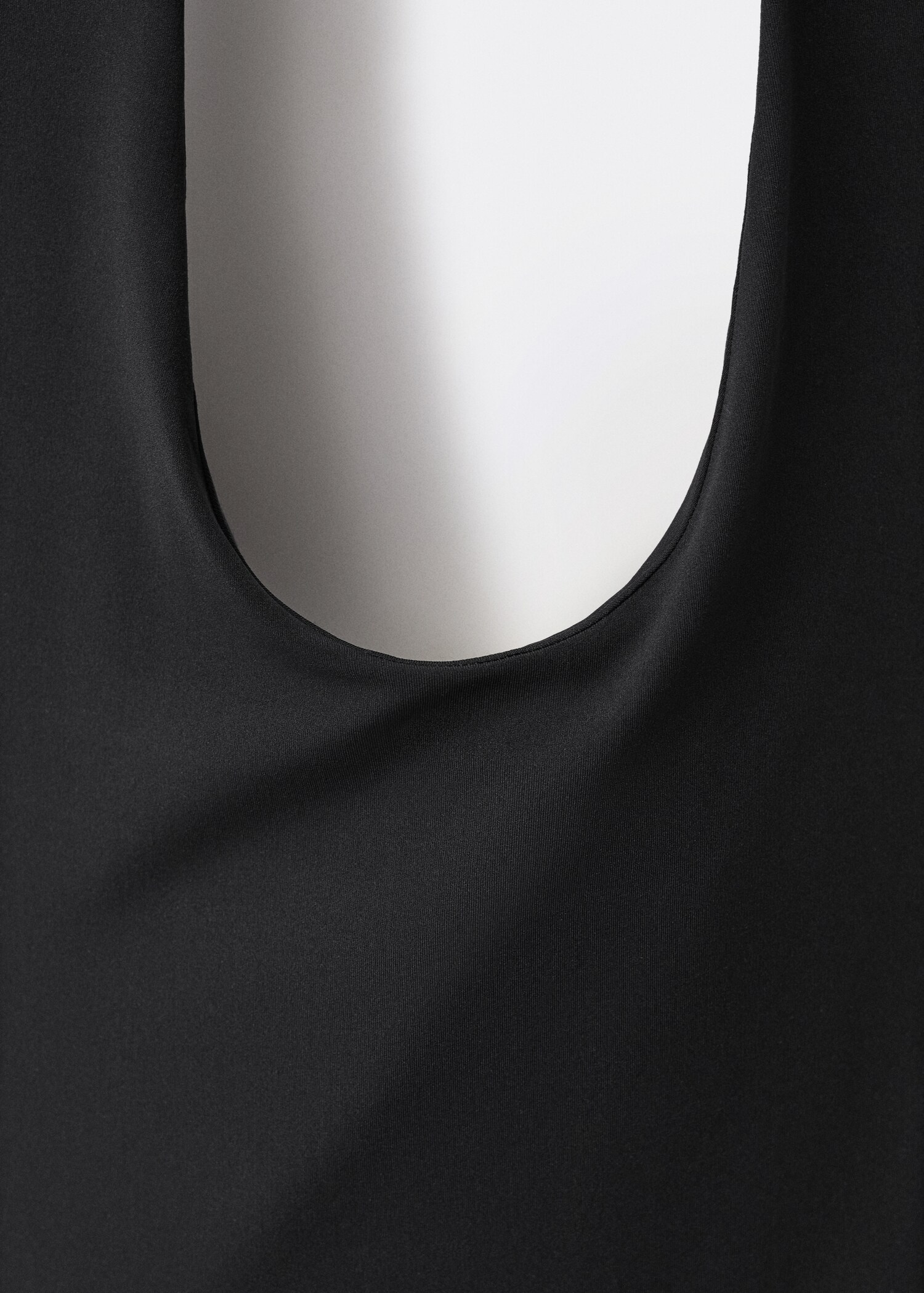 Body halter s odhalenými zády - Detail zboží 8