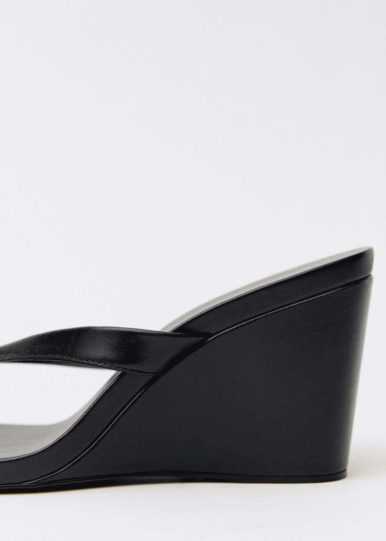 Wedge leather sandals - Details of the article 1
