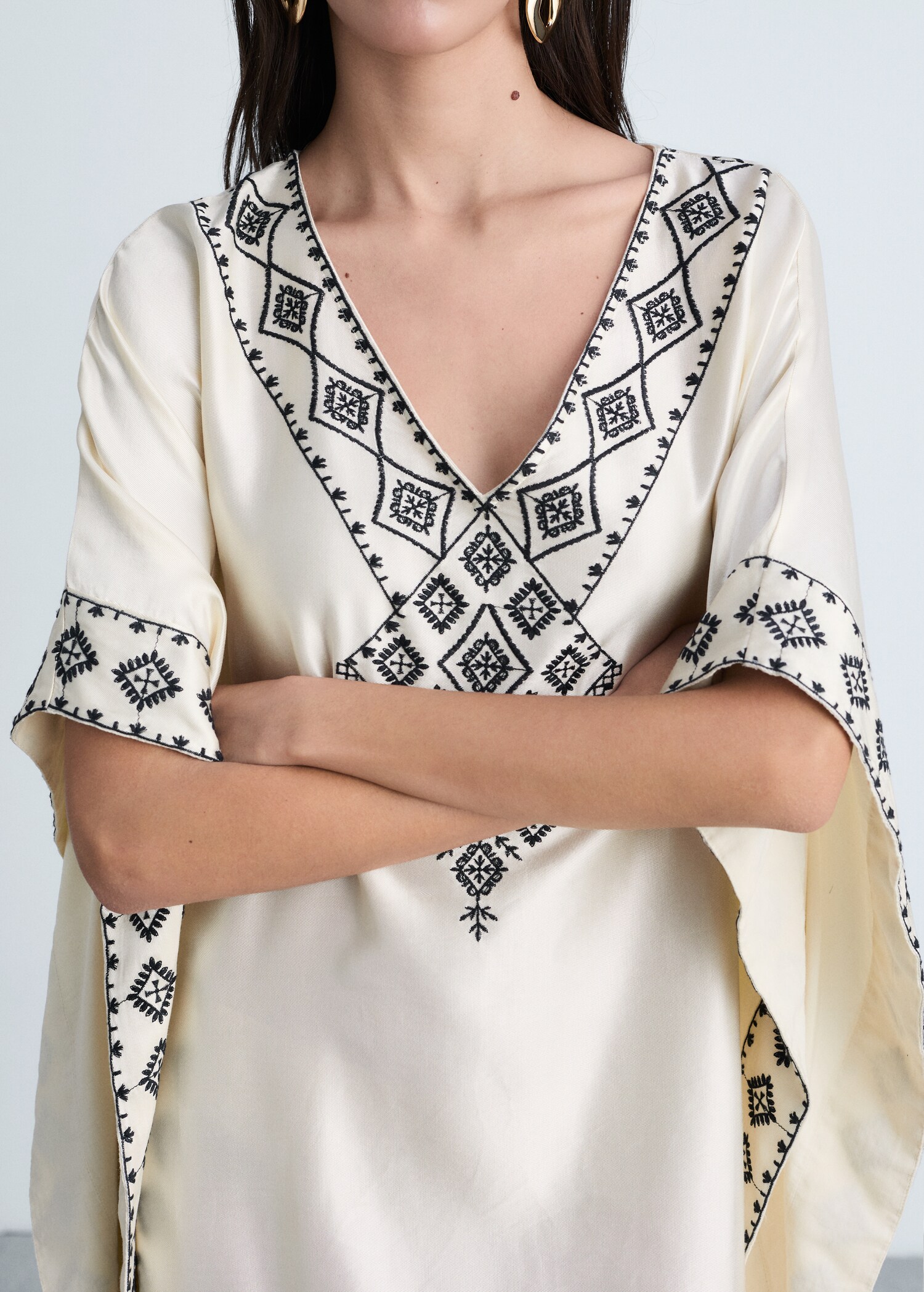 Embroidered satin caftan - Women | MANGO USA