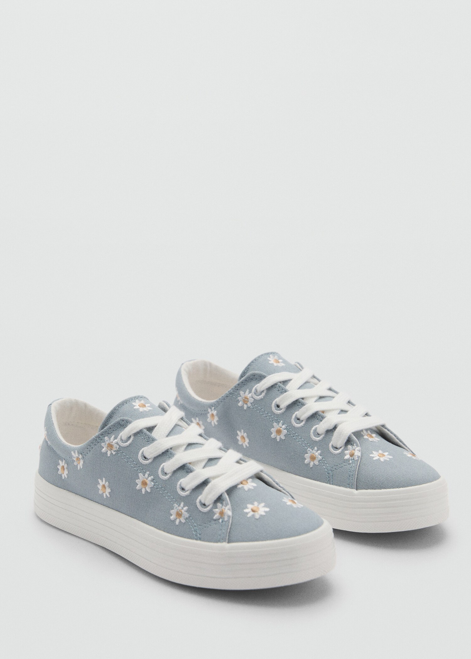 Sneakers met bloemborduursels - Middenvlak