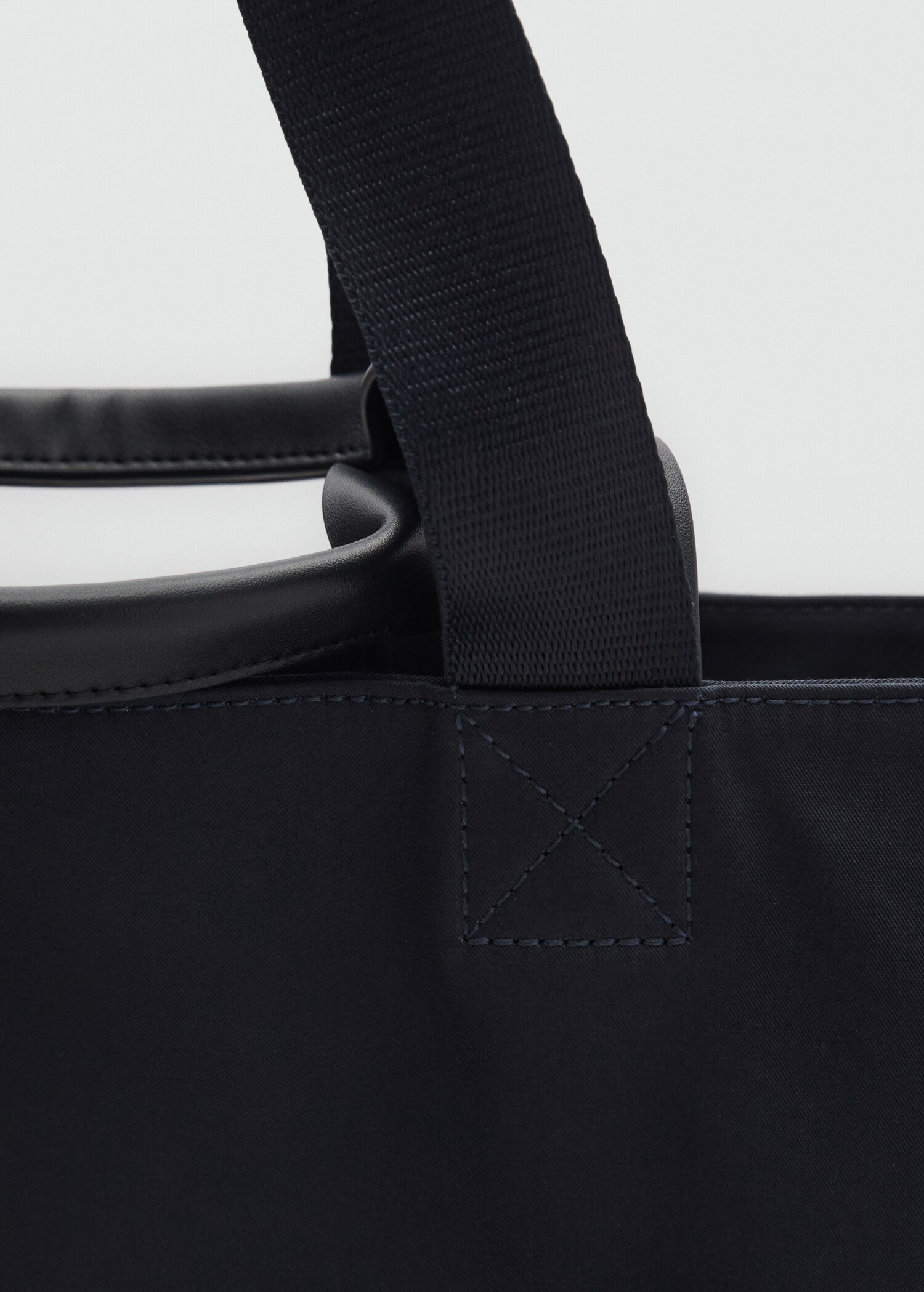 Cotton tote bag with pockets - Details of the article 2