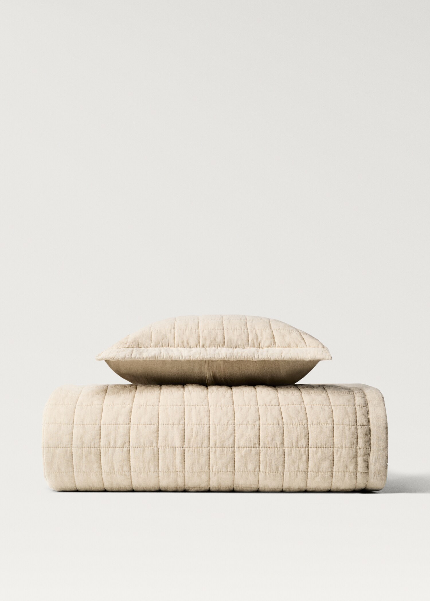 Washed cotton checked cot bedspread - Details of the article 3