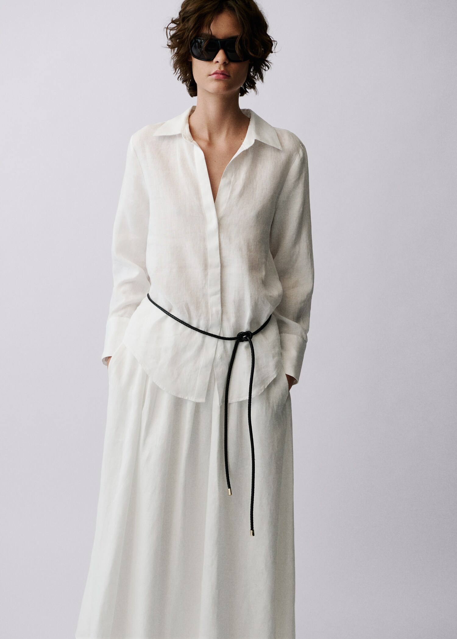 Linen-blend shirt - Reverse of the article