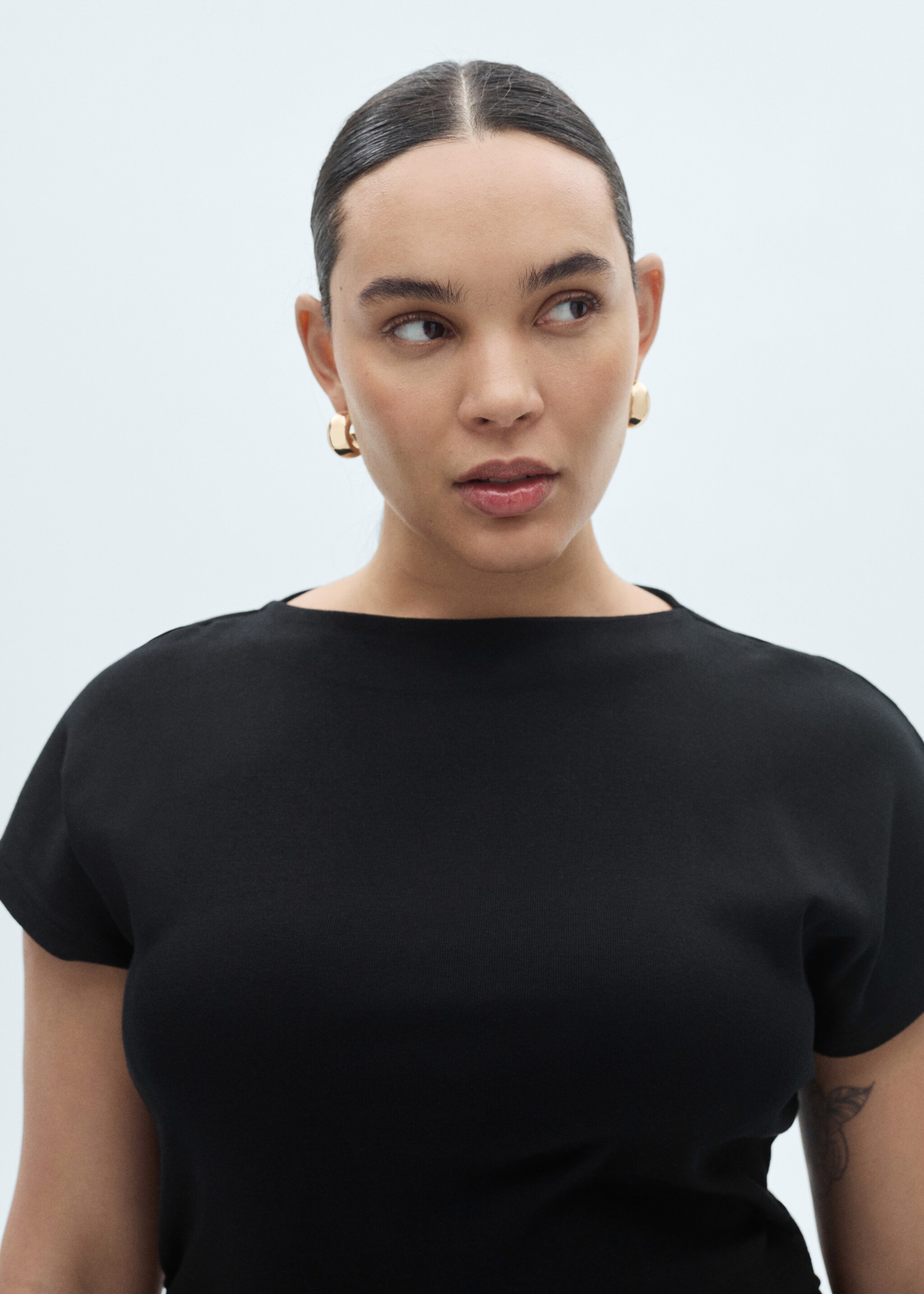 Midi-dress with draped detail - Details of the article 4