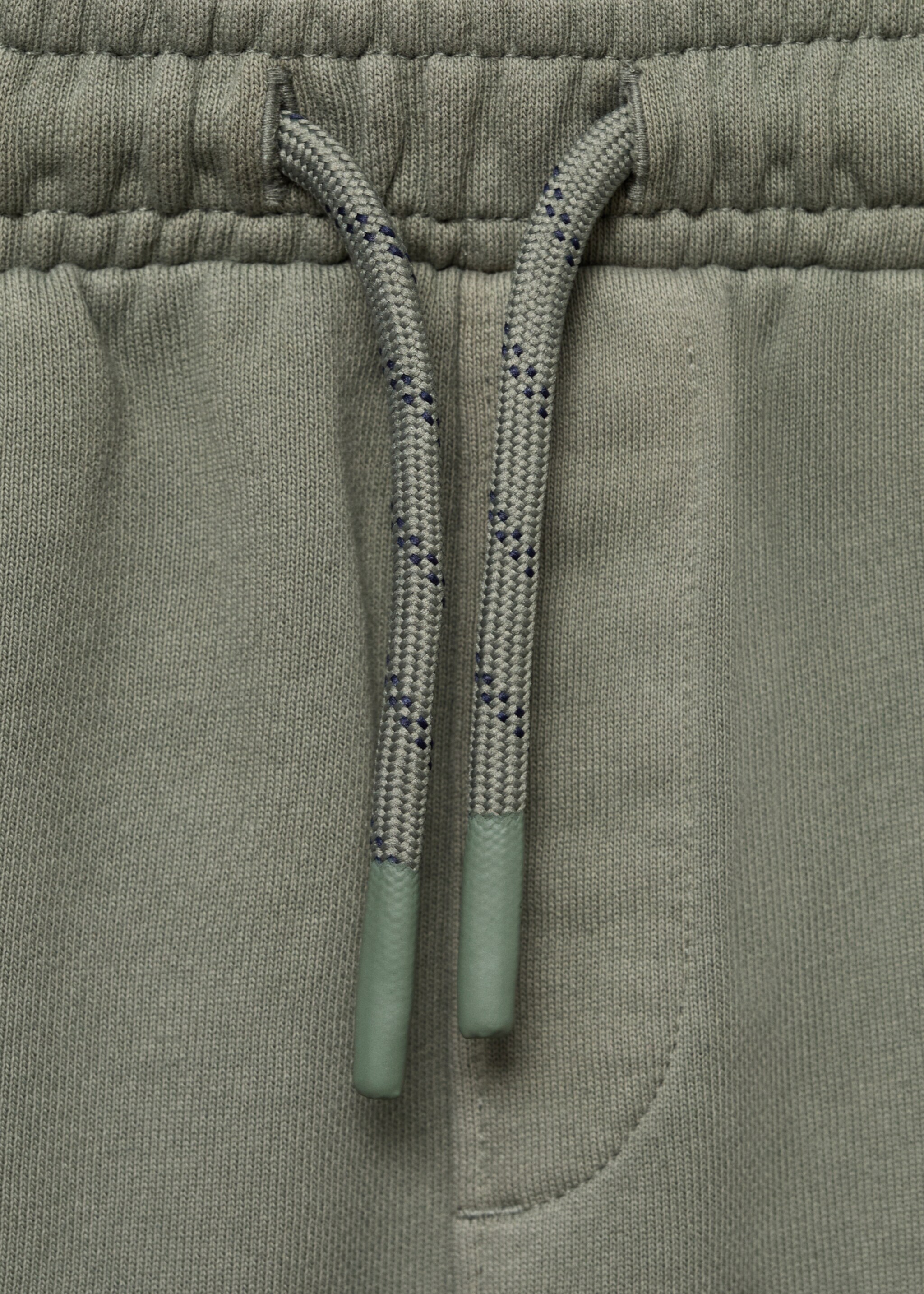 Cargo-Bermudashorts mit Kordelzug - Detail des Artikels 0