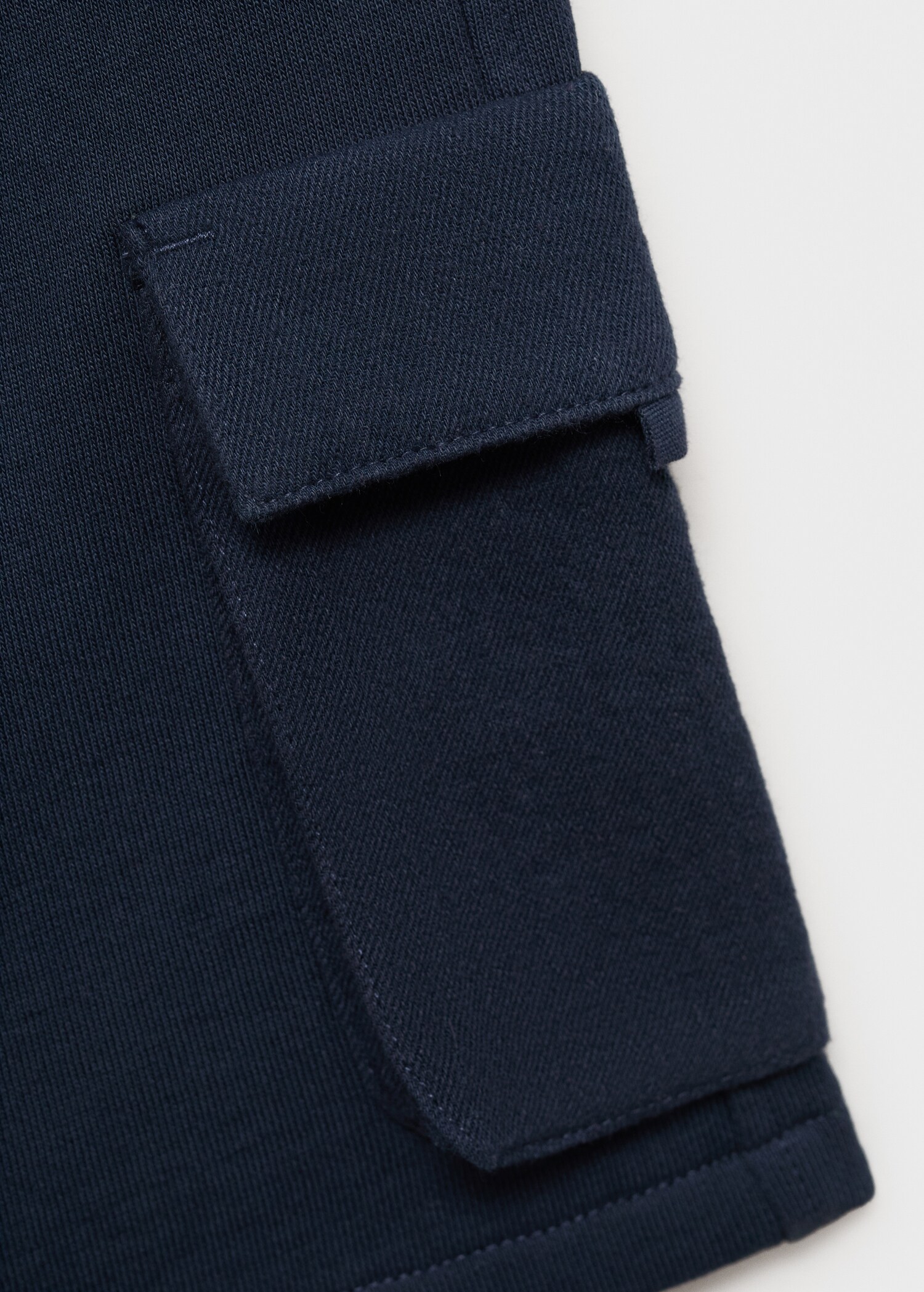 Cargo-Bermudashorts mit Kordelzug - Detail des Artikels 0