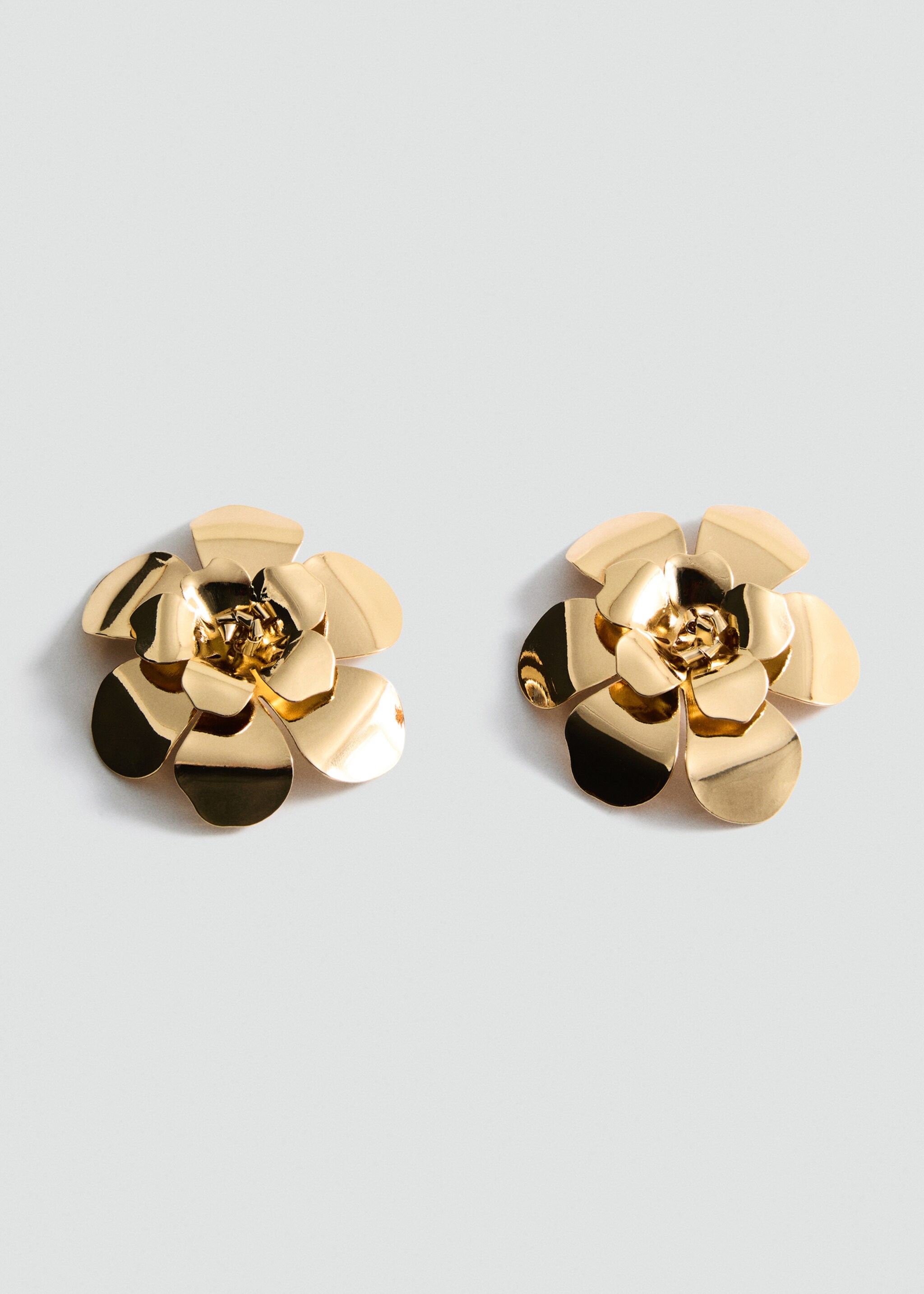 Maxi flower earrings - Article without model