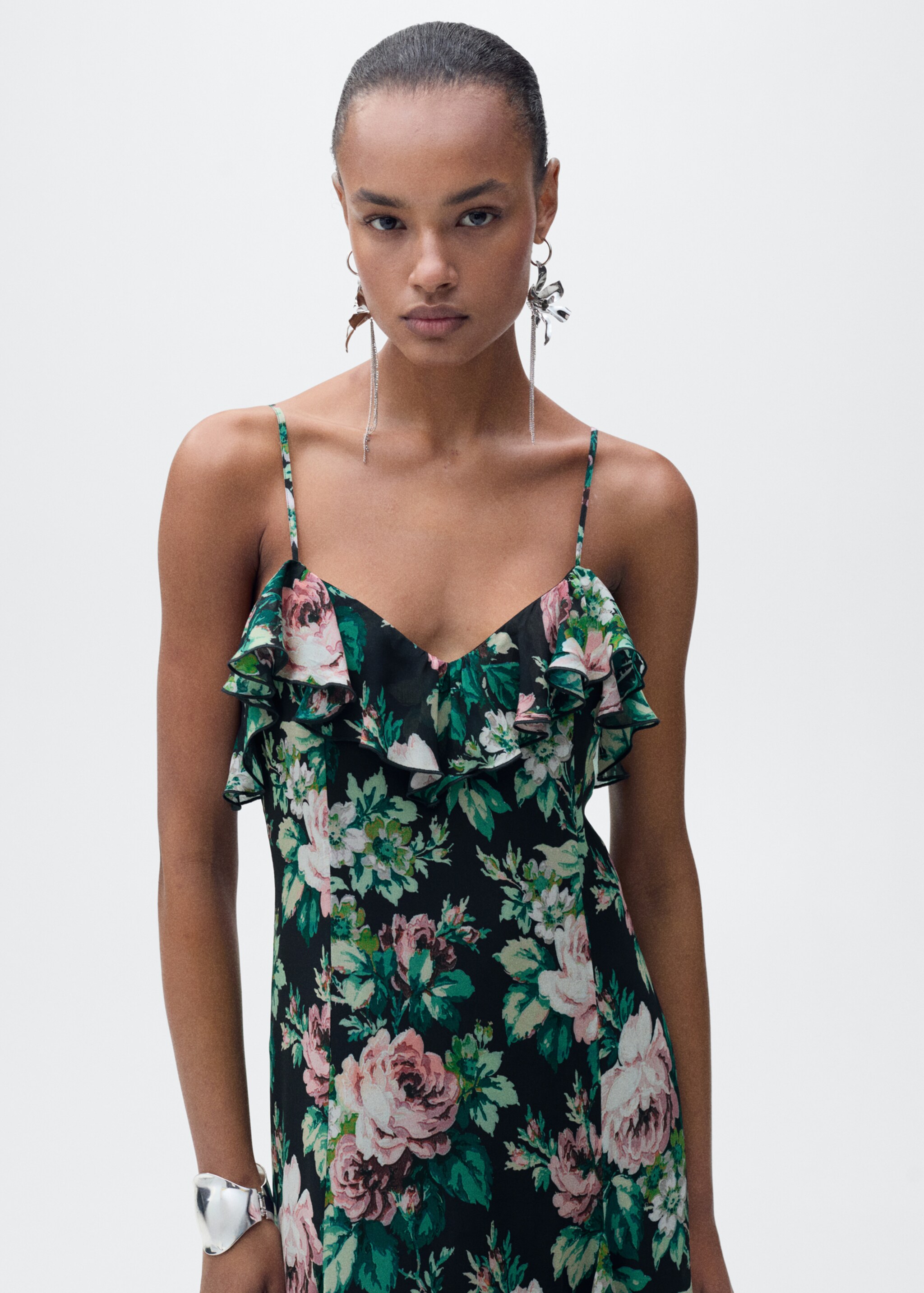 Florales Kleid mit Rüschen - Mittlere Ansicht