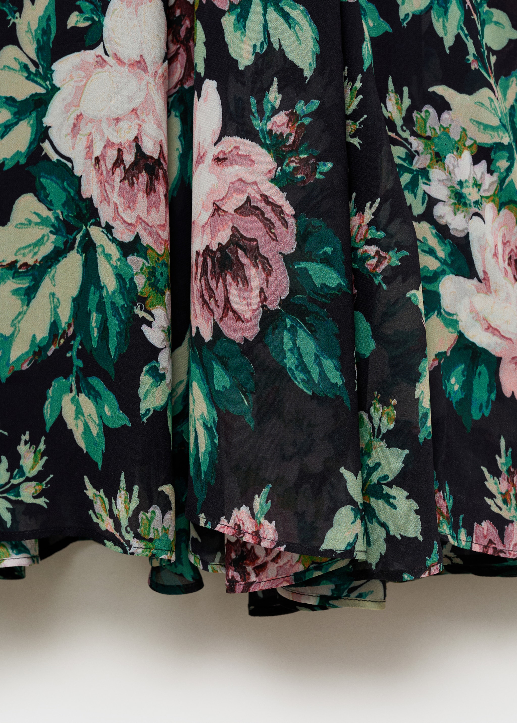 Florales Kleid mit Rüschen - Detail des Artikels 0