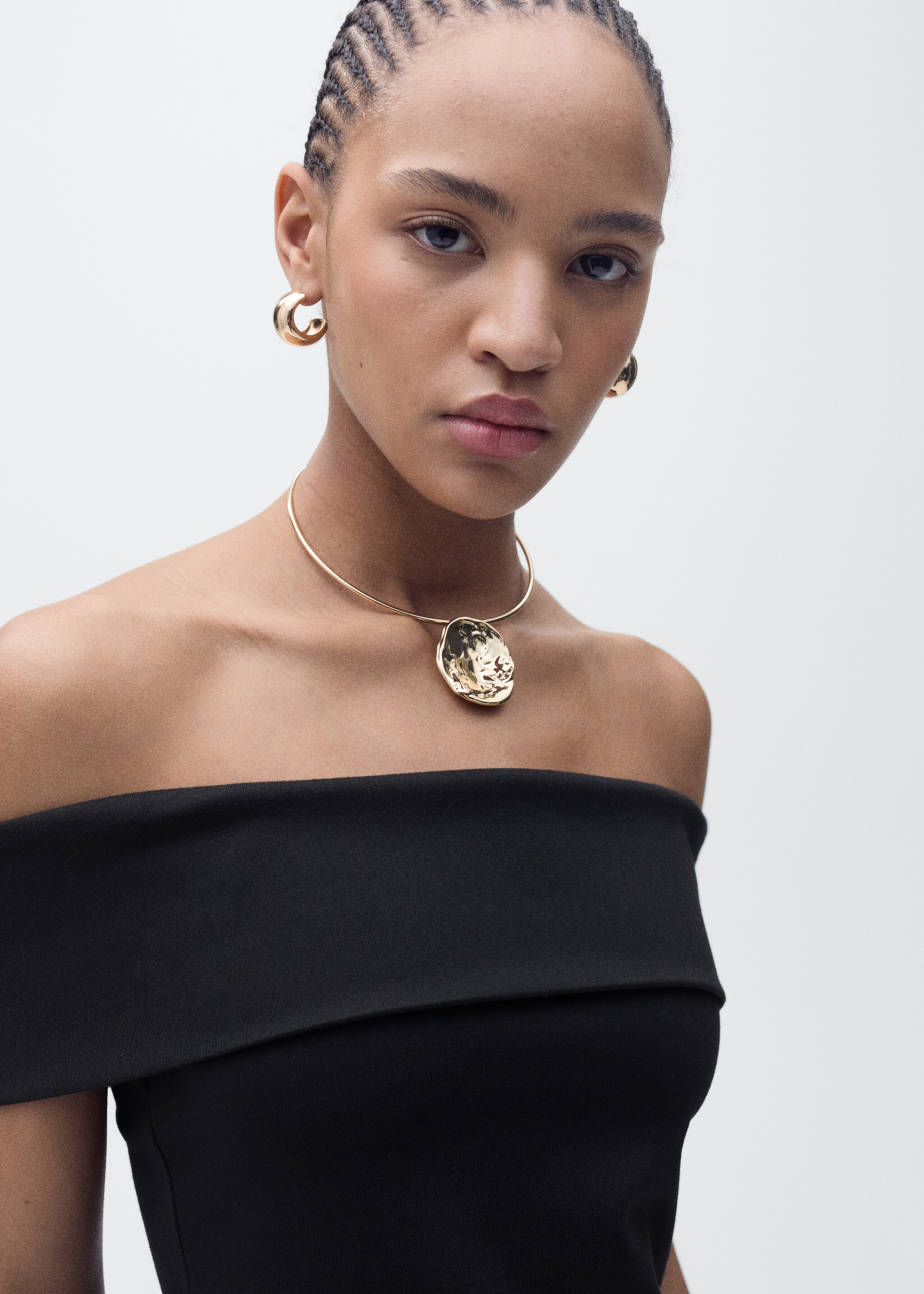 Off-shoulder top - Details of the article 1