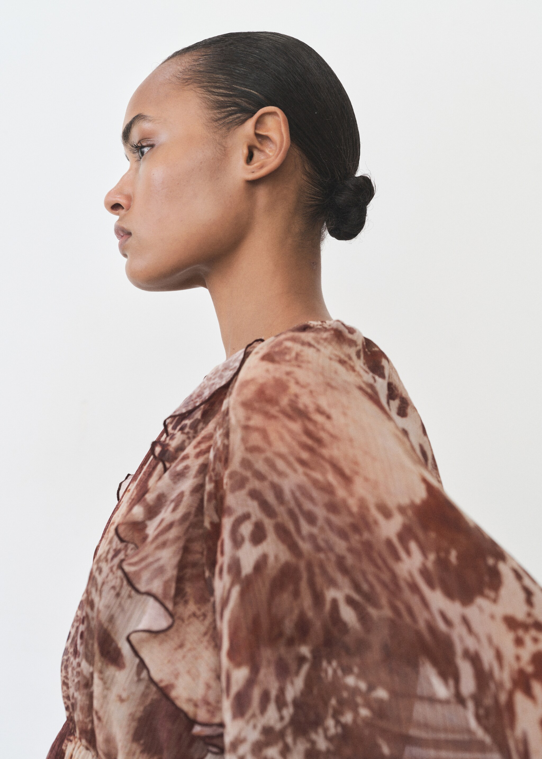 Vestido corto estampado volantes - Details of the article 1