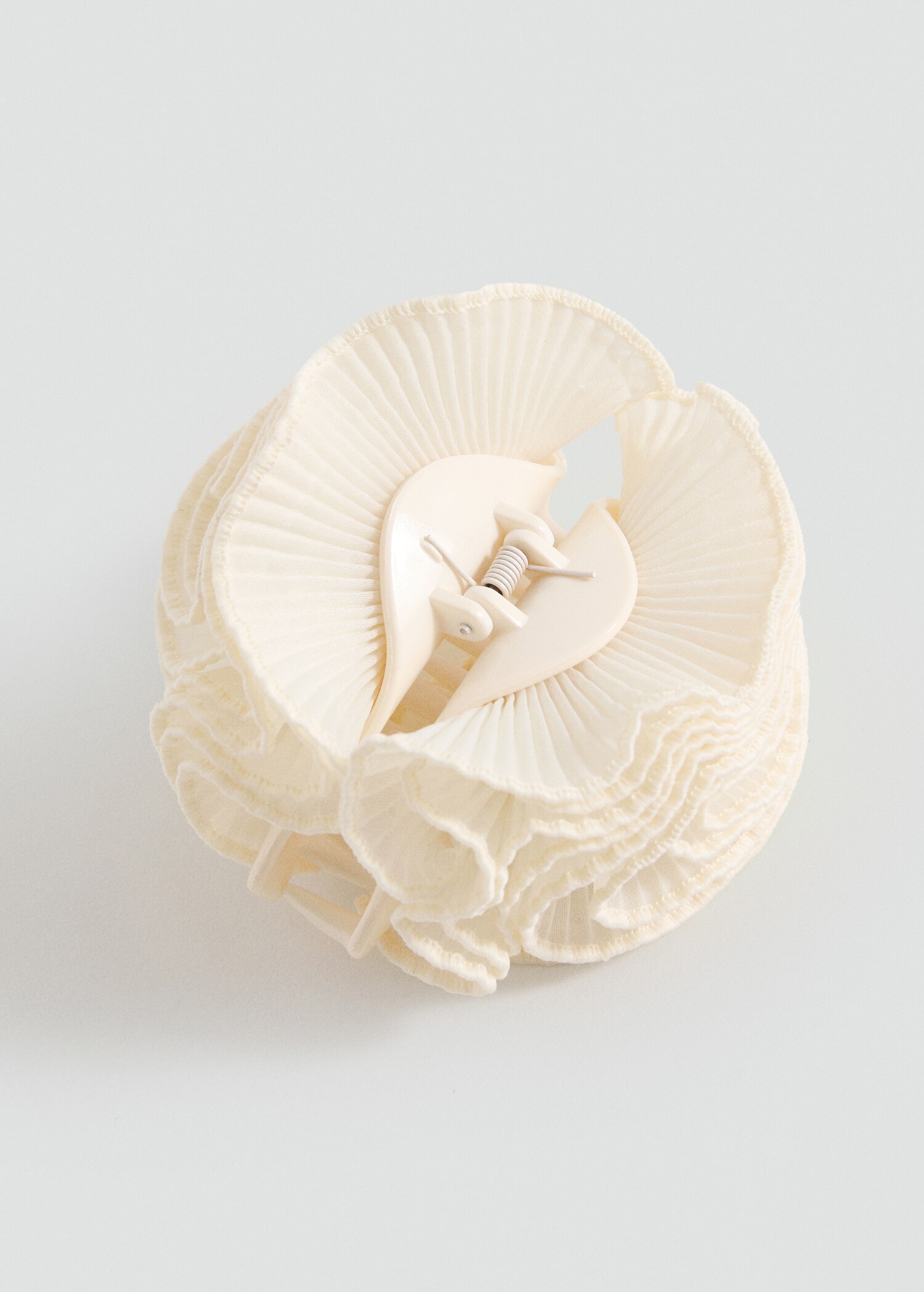 Textured-flower hair clip - Medium plane