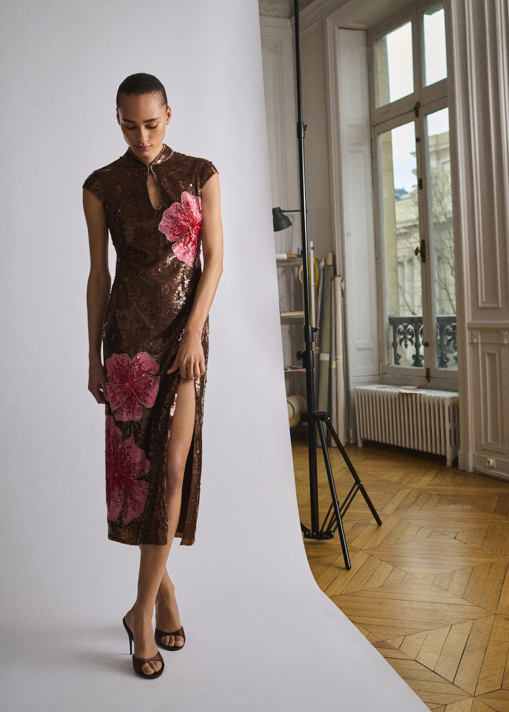 Dress with sequinned flower design