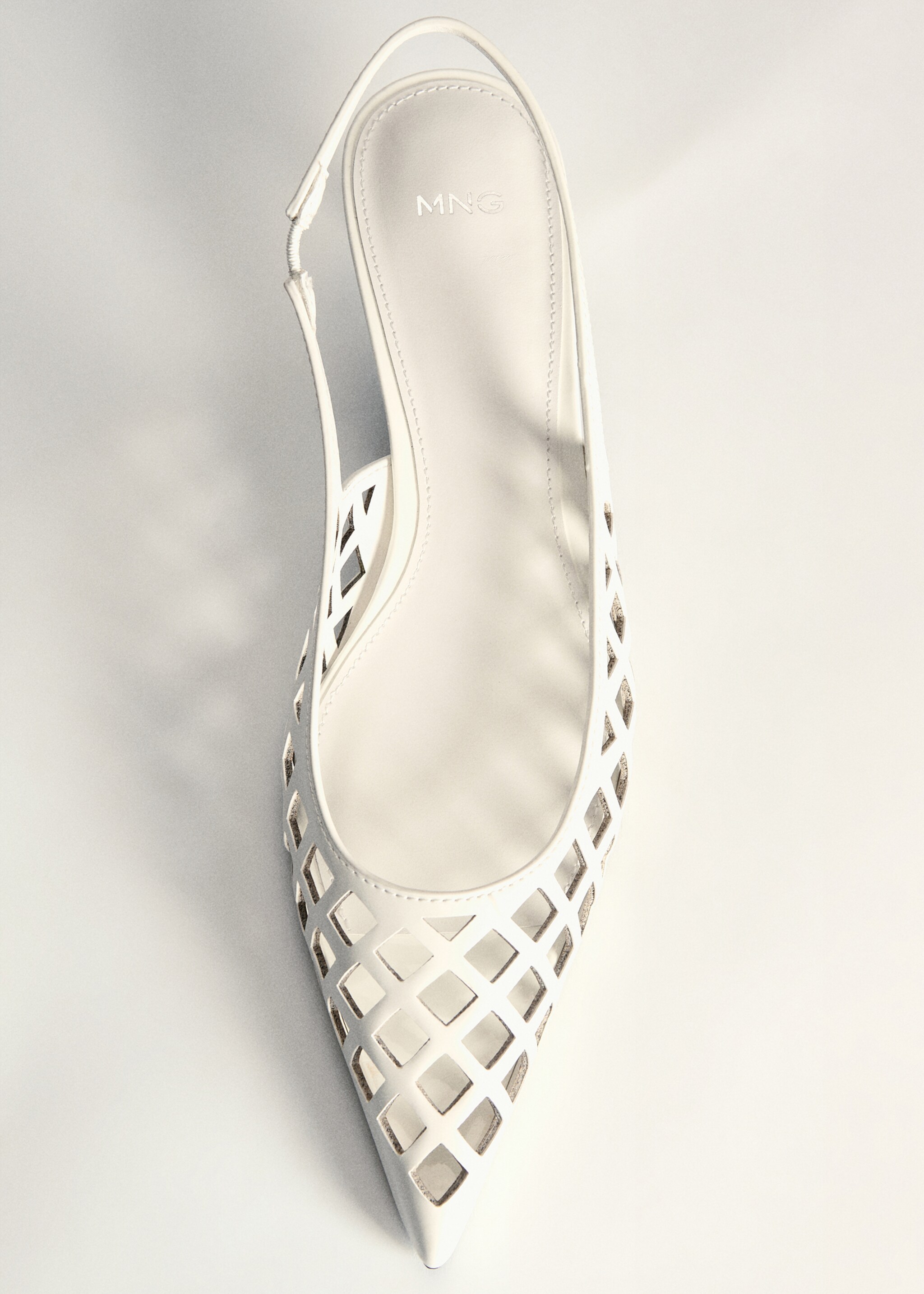 Die-cut kitten shoes - Details of the article 5