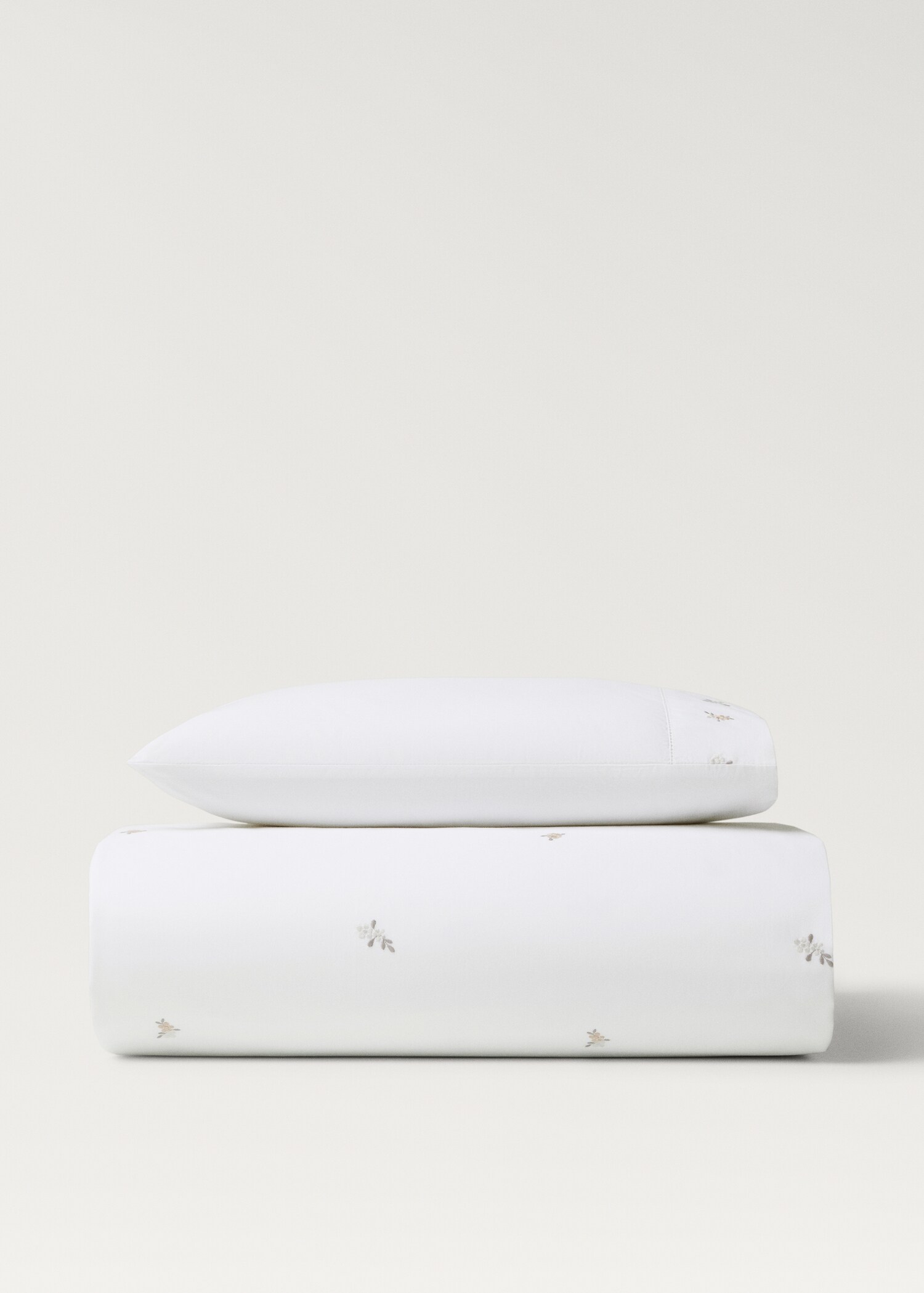 Set aus Bettwäsche und Kissen für Minibett mit Blumenstickerei - Artikel ohne Model