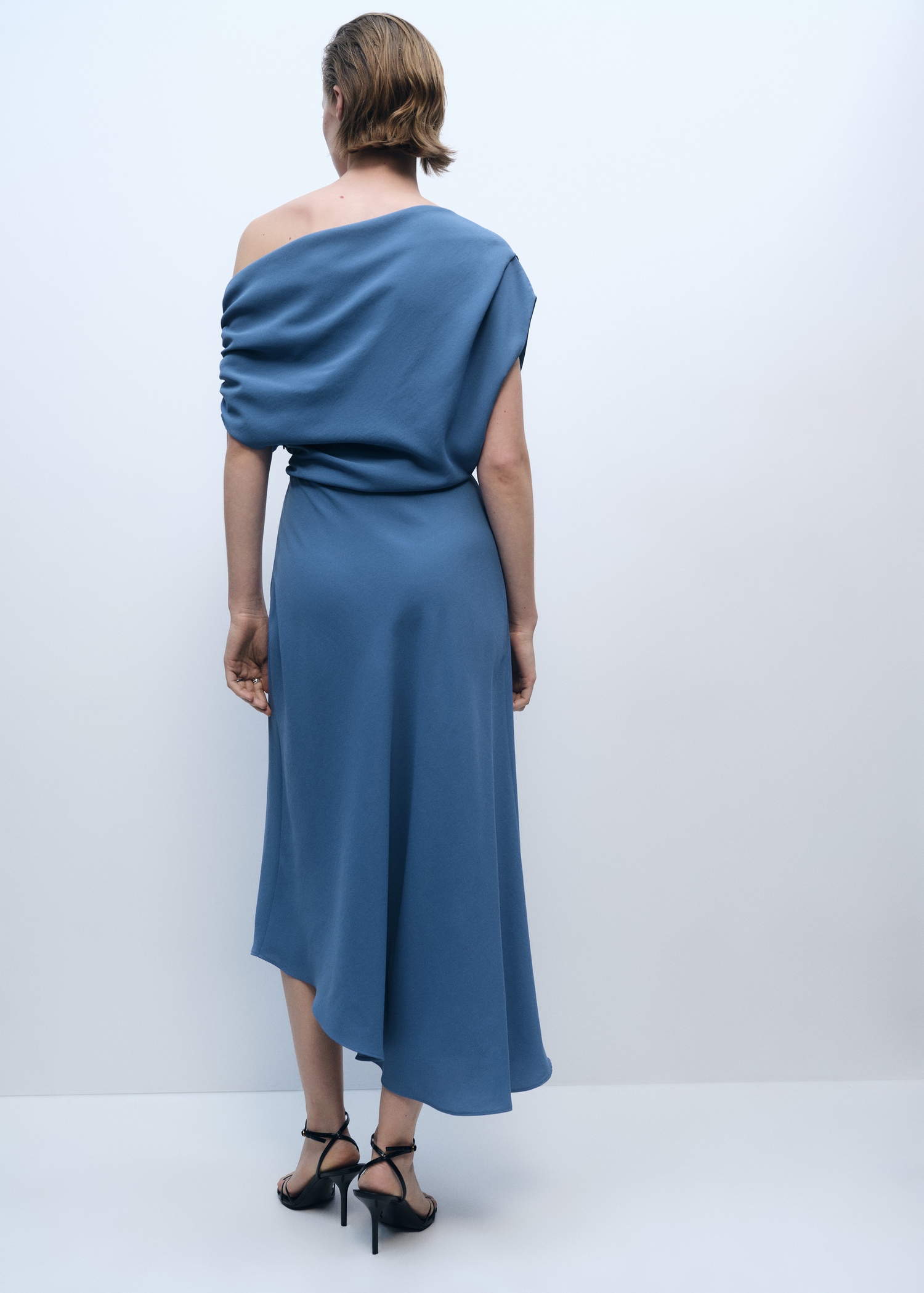 Asymmetrical-neck midi-dress - Women | MANGO USA
