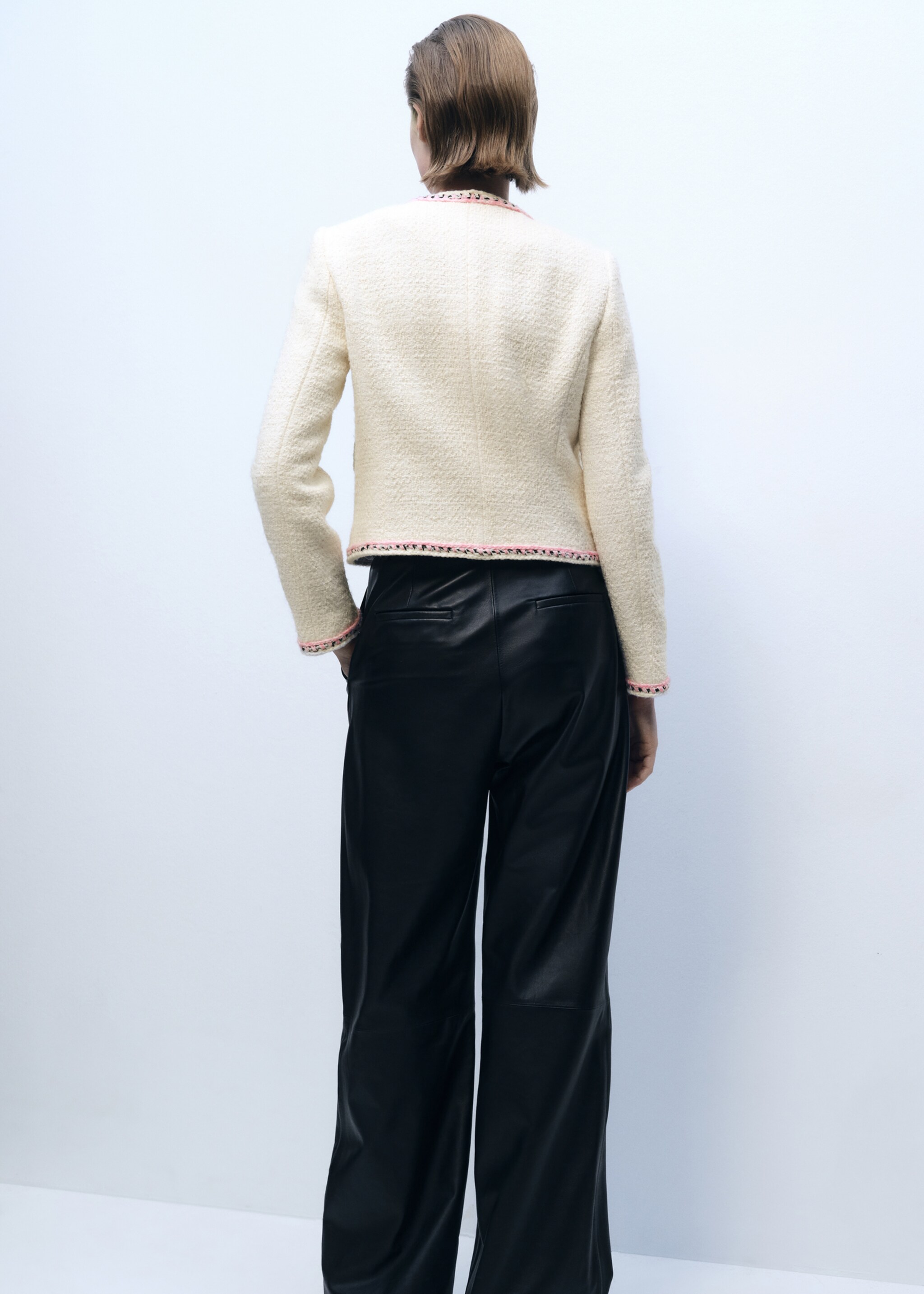Tweed jacket with contrasting trims - Reverse of the article