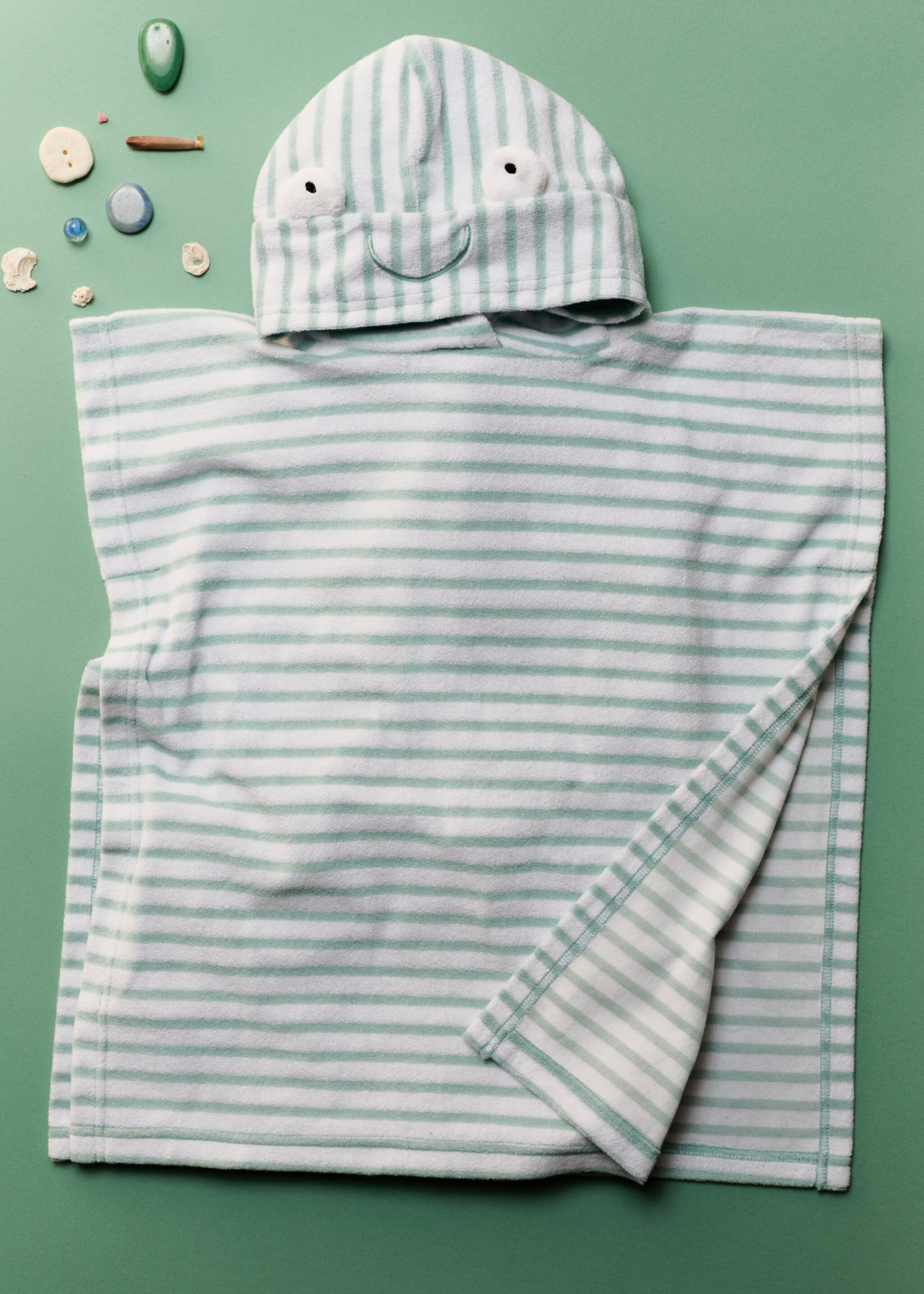 Striped poncho towel - Details of the article 5