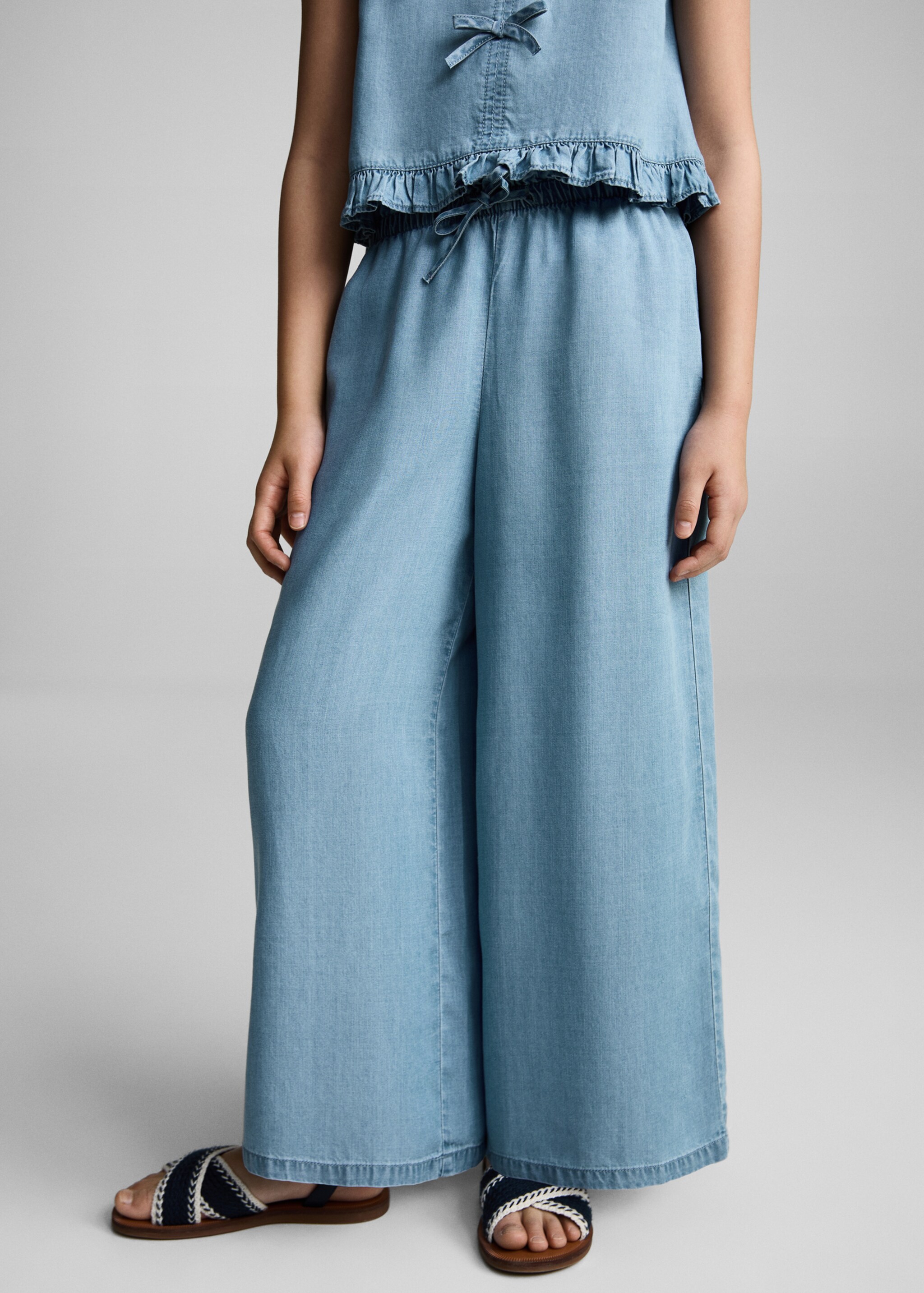 Flowy straight-fit trousers with bow - Details of the article 6