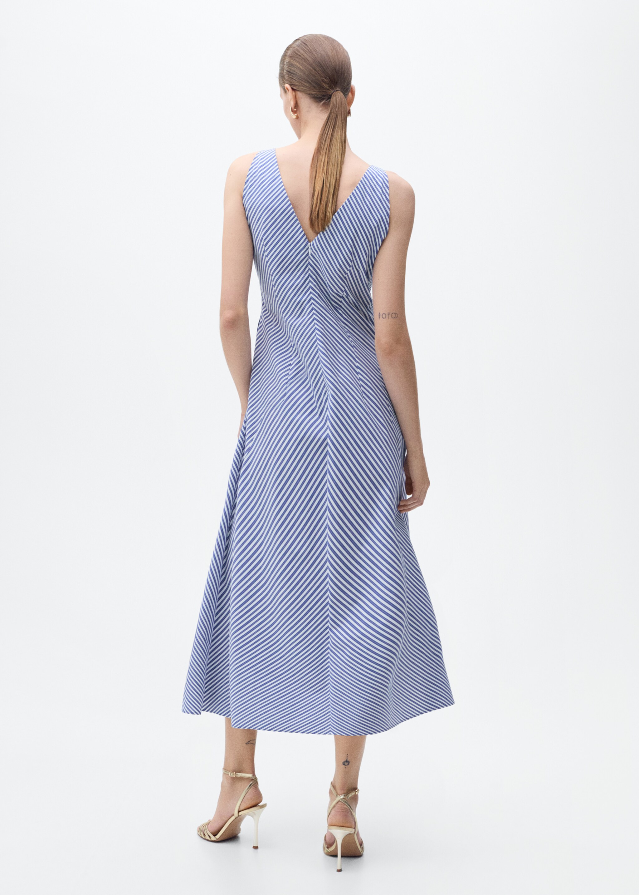 Striped flared midi-dress - Reverse of the article