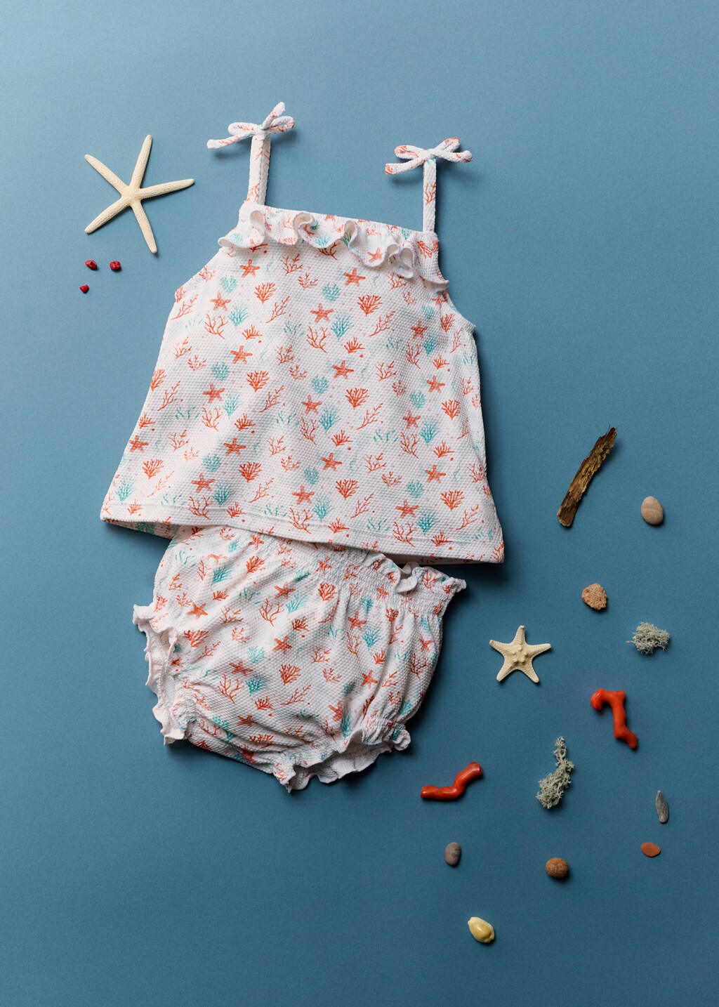 Printed swimming costume set