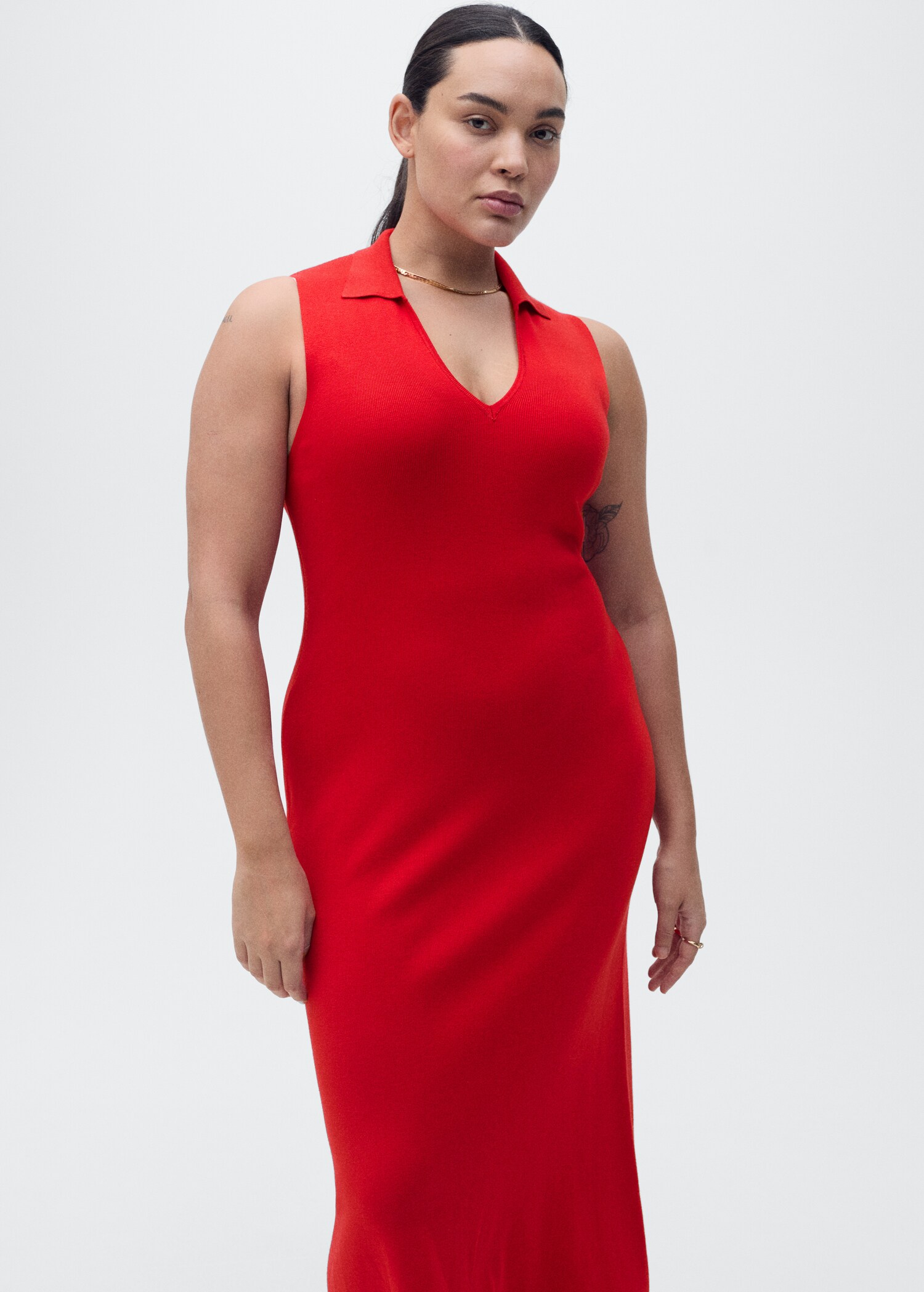 Knitted midi-dress with lapels - Details of the article 5