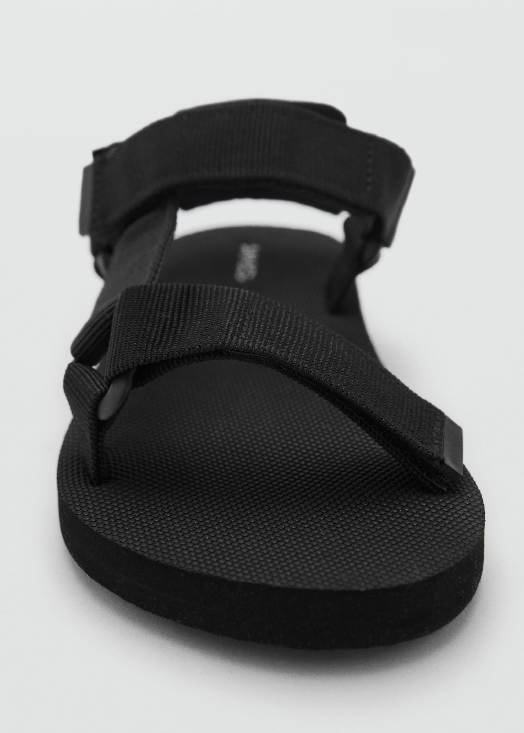 Flip-flops with velcro straps - Details of the article 1