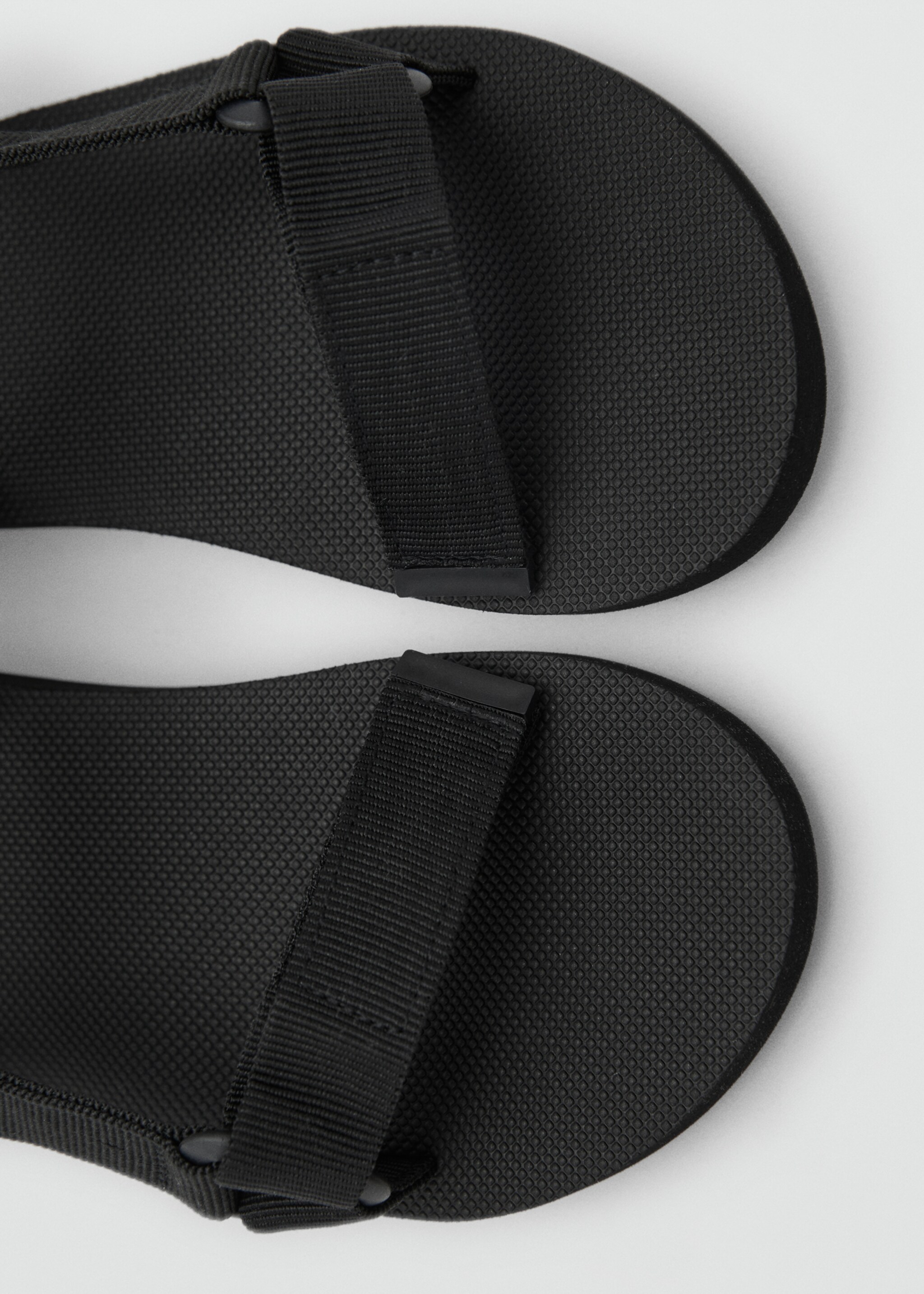 Flip-flops with velcro straps - Details of the article 3