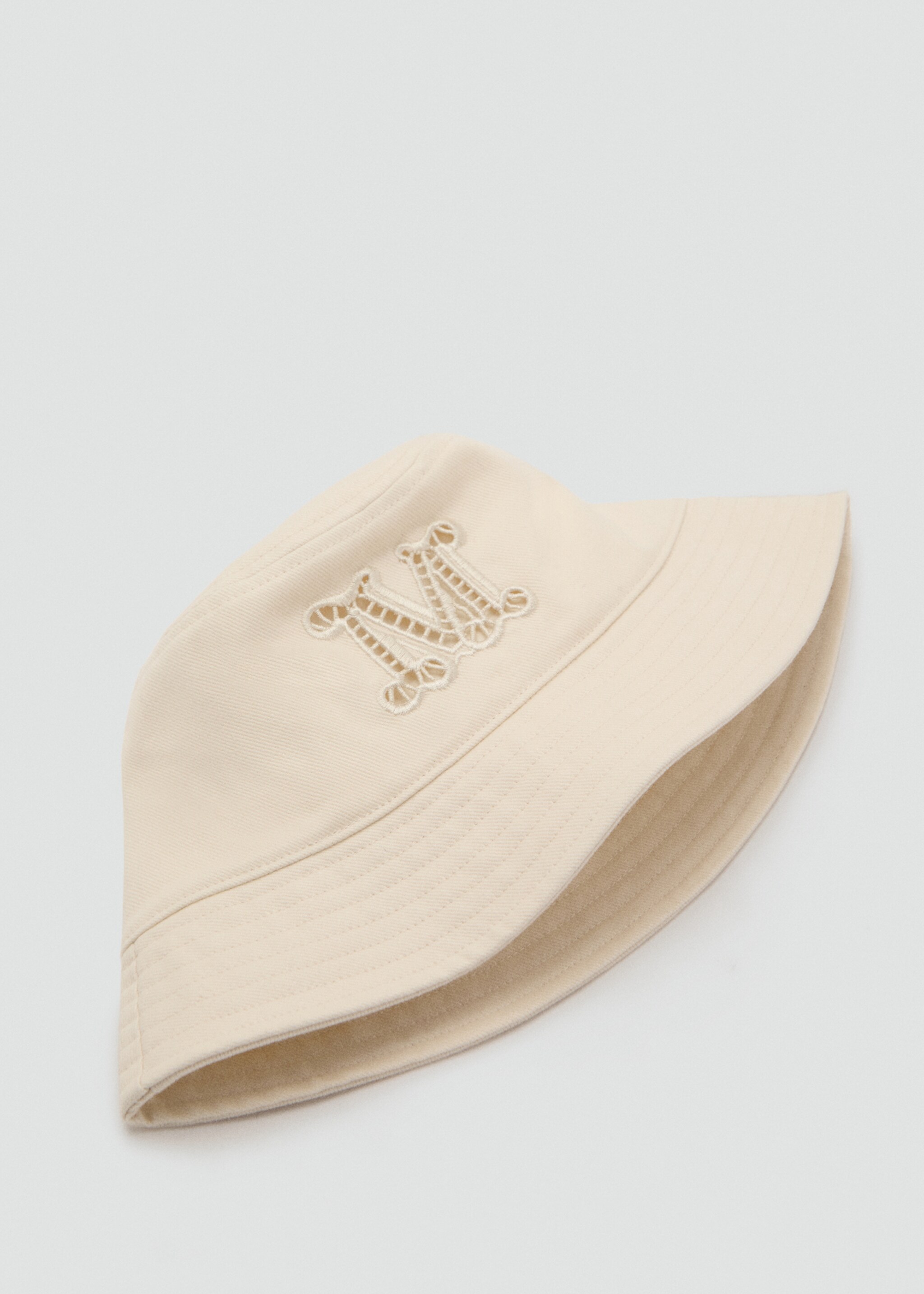 Chapeau bob lettre brodée - Détail de l'article 1