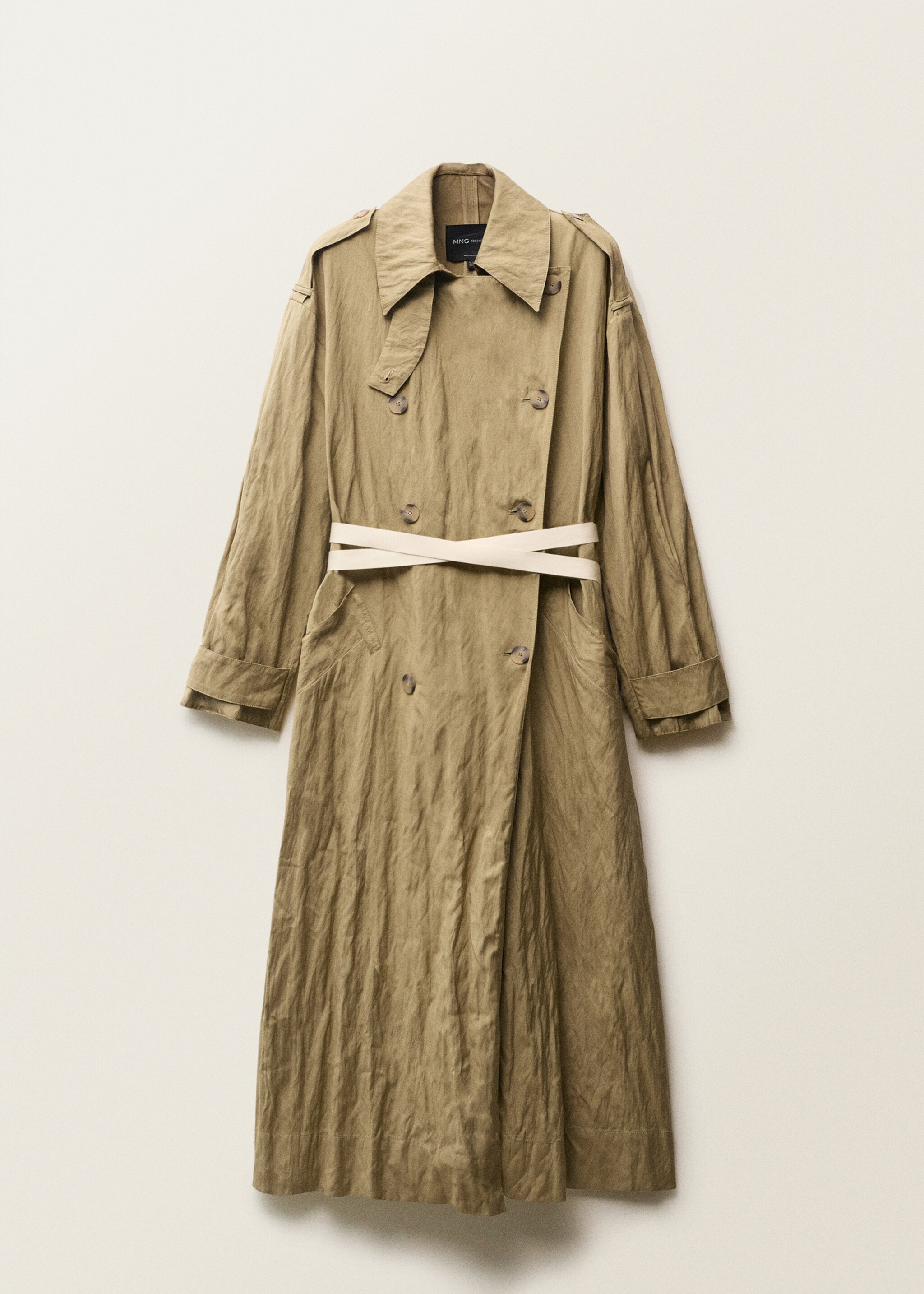 Trench oversize efecto arrugado - Artículo sin modelo