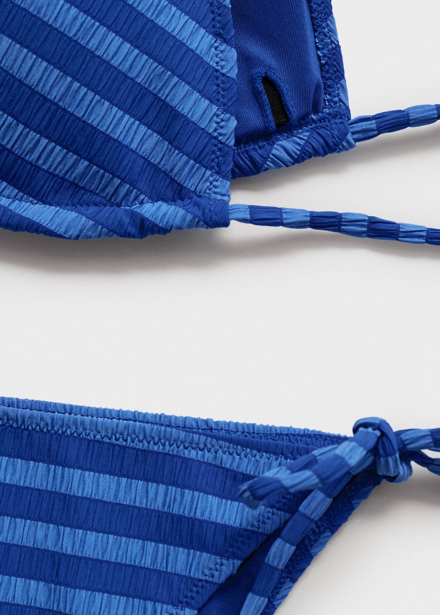 Striped textured bikini - Details of the article 8