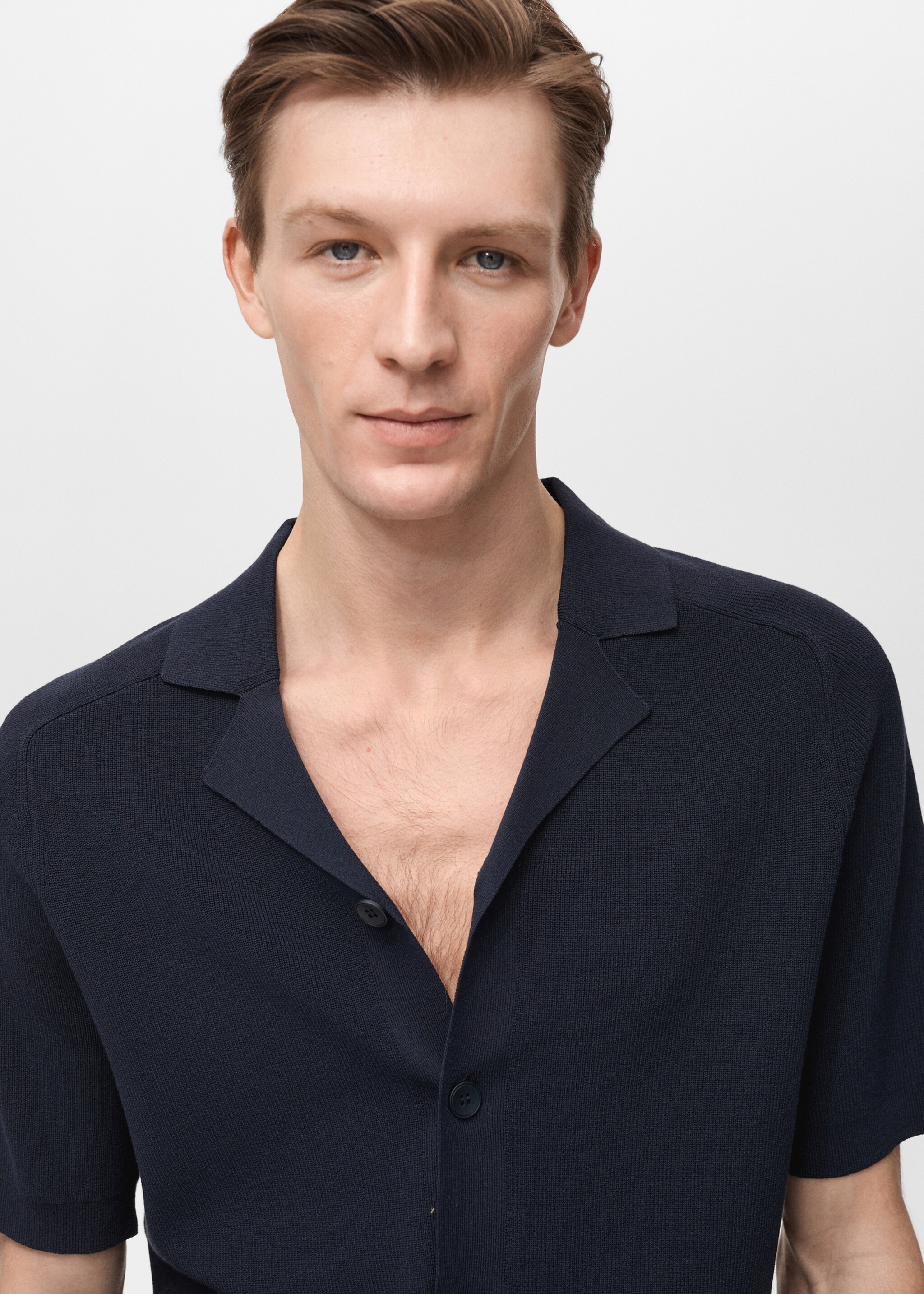 Fine knit shirt - Details of the article 1