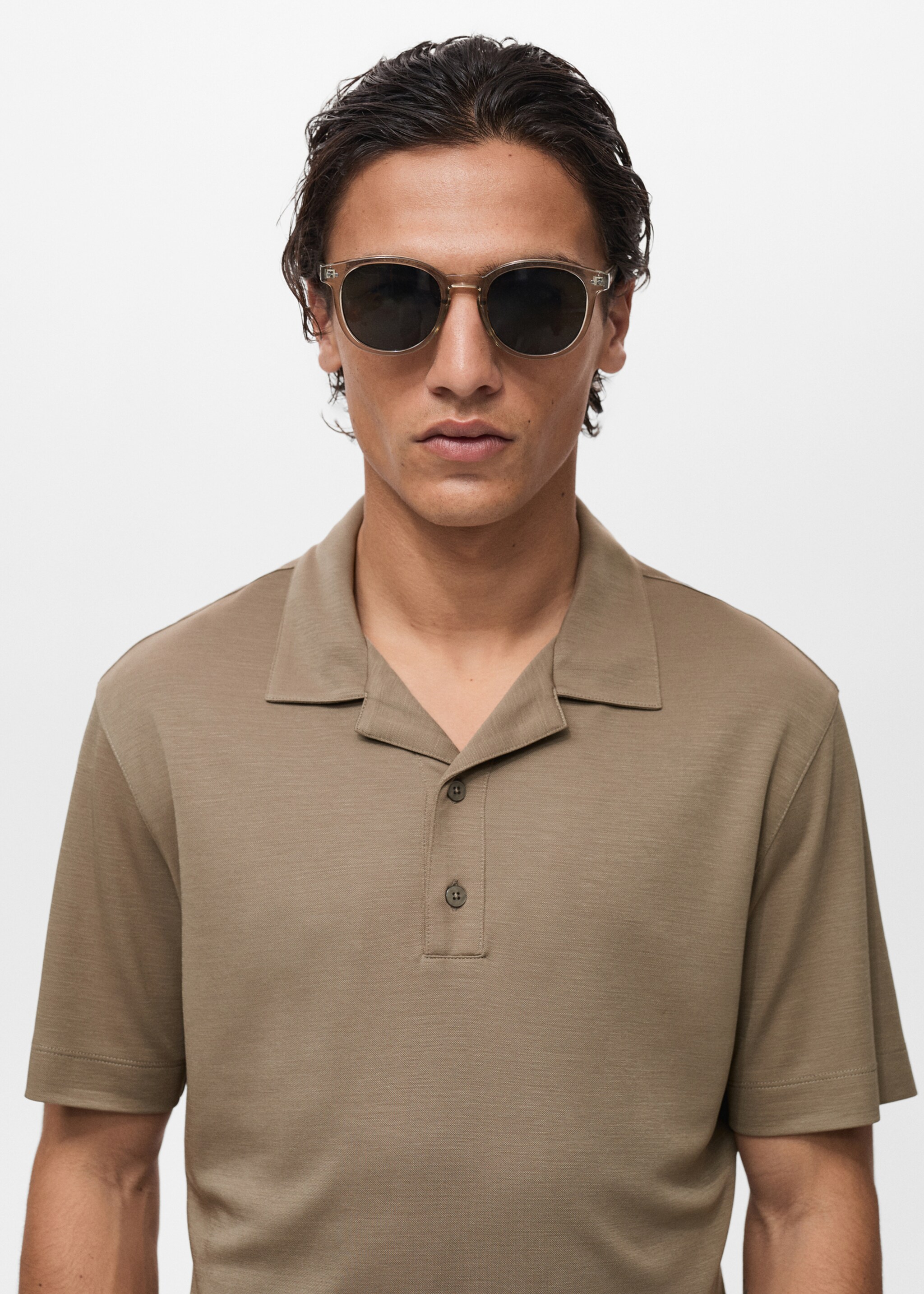 Lyocell polo shirt with bowling collar - Details of the article 1